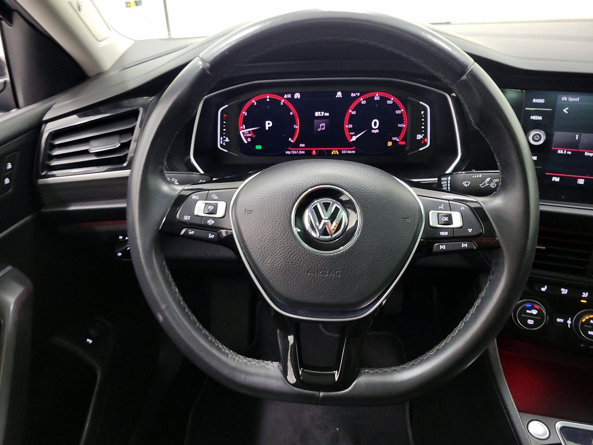 Thumbnail: 2019 Volkswagen Jetta - 10
