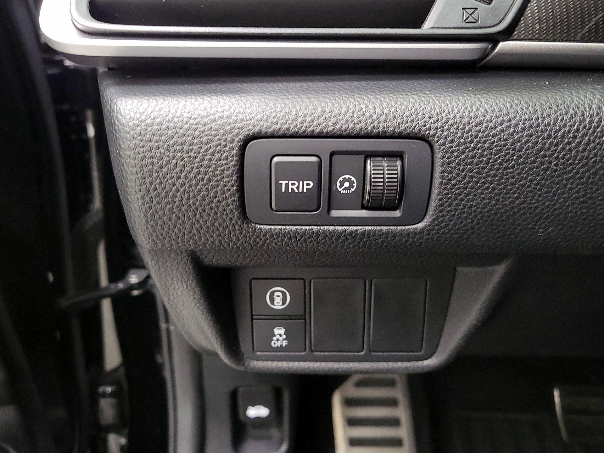 Thumbnail: 2022 Honda Accord - 13