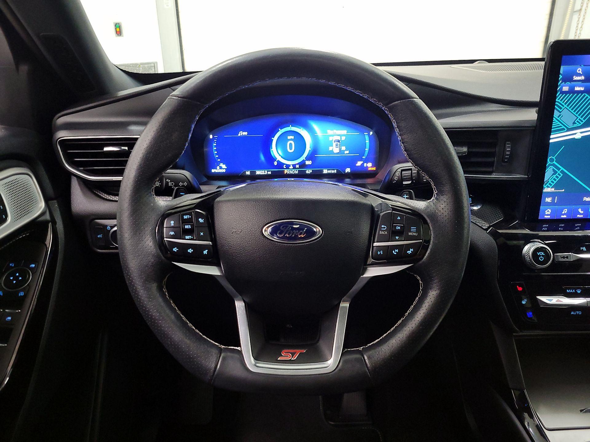 Thumbnail: 2022 Ford Explorer - 10