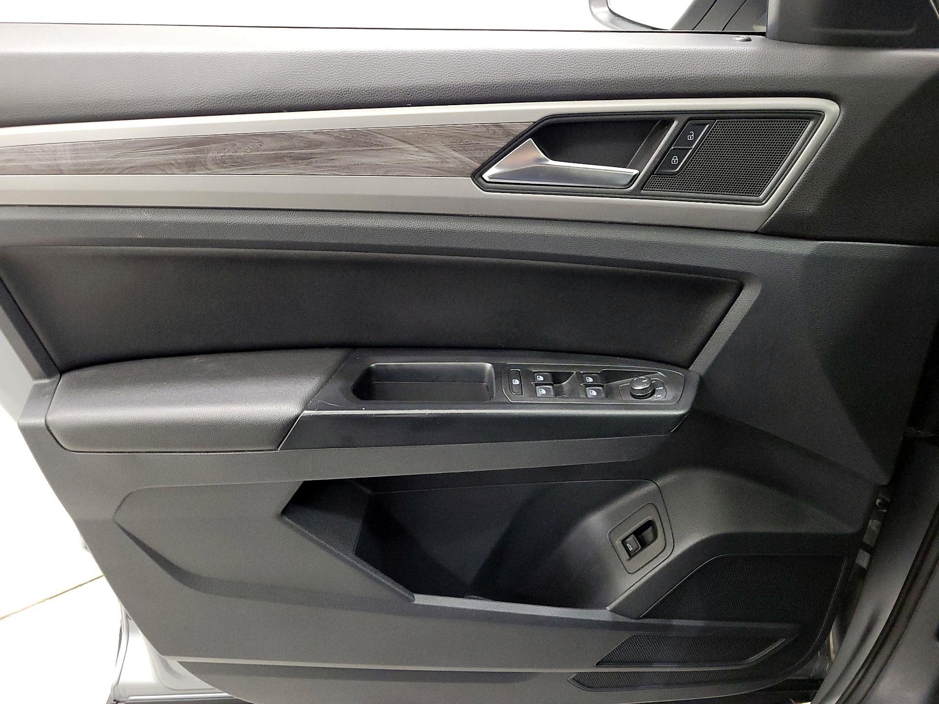 Thumbnail: 2020 Volkswagen Atlas - 12