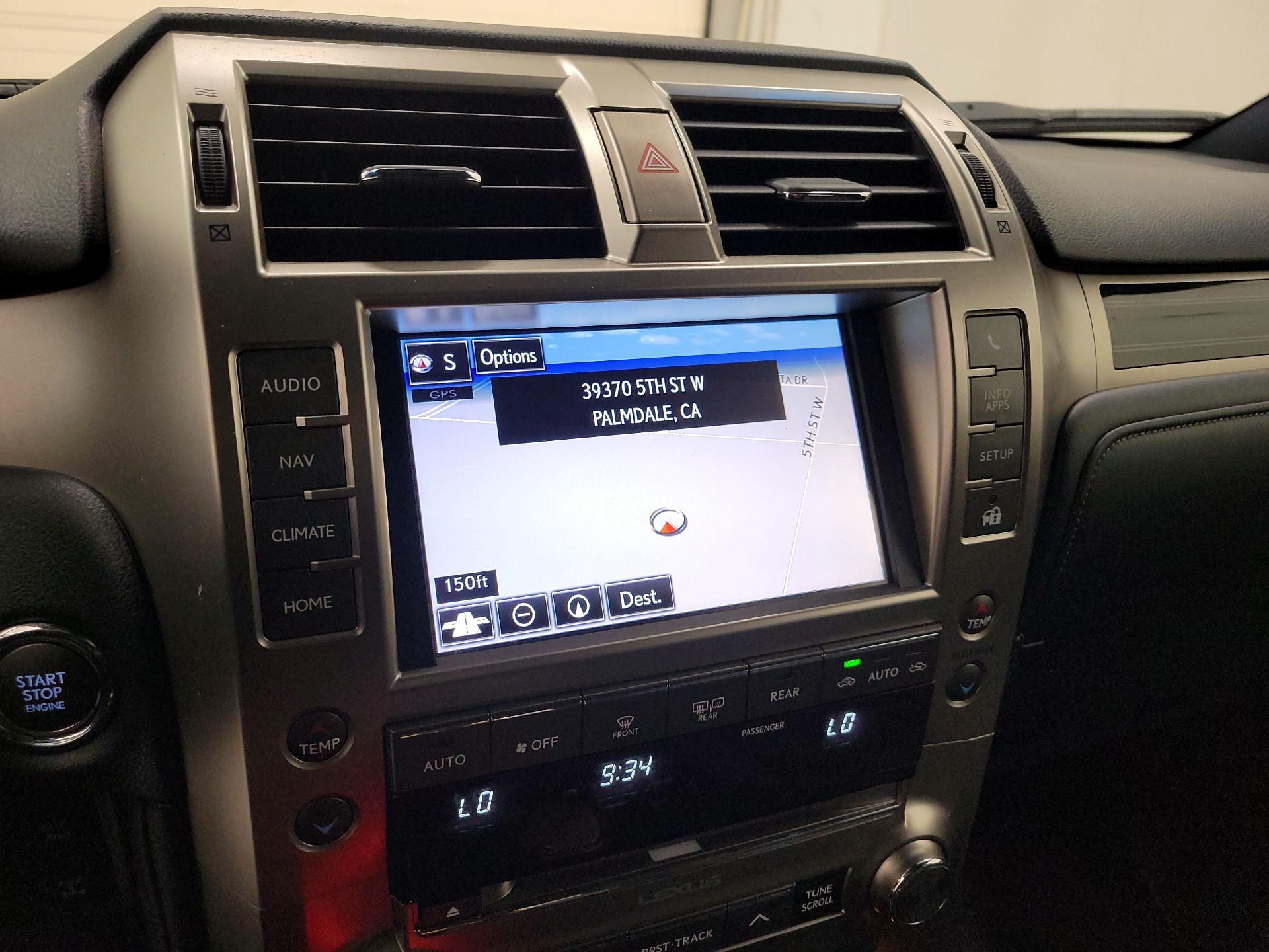 Thumbnail: 2021 Lexus GX - 14