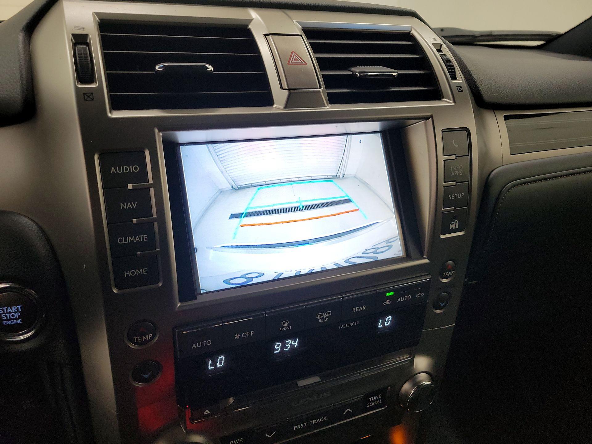 Thumbnail: 2021 Lexus GX - 15