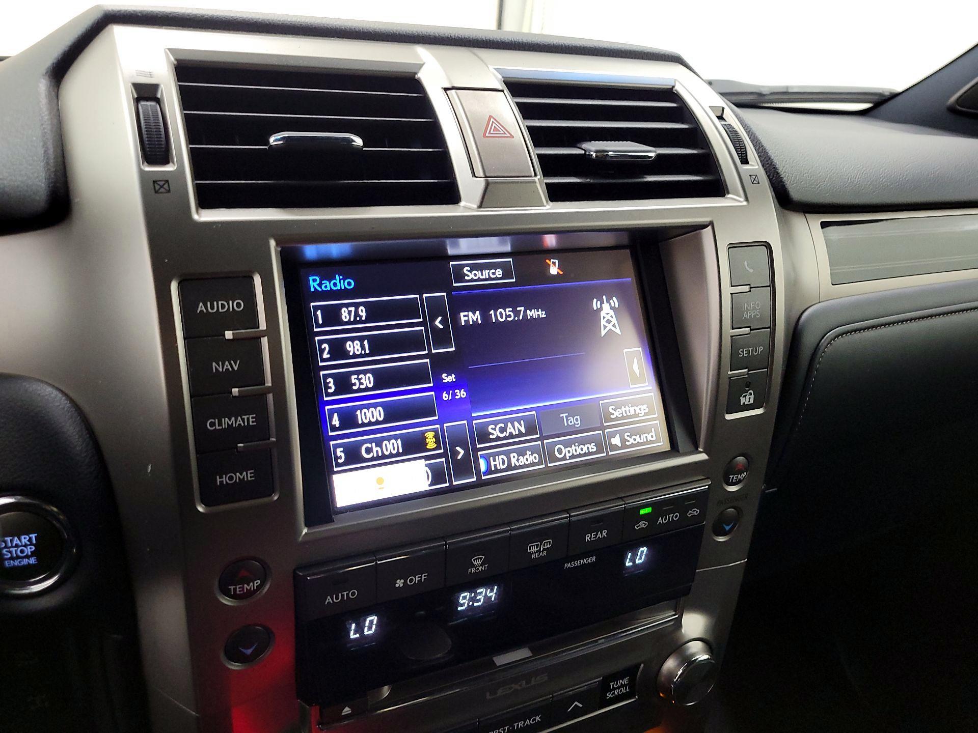 Thumbnail: 2021 Lexus GX - 16