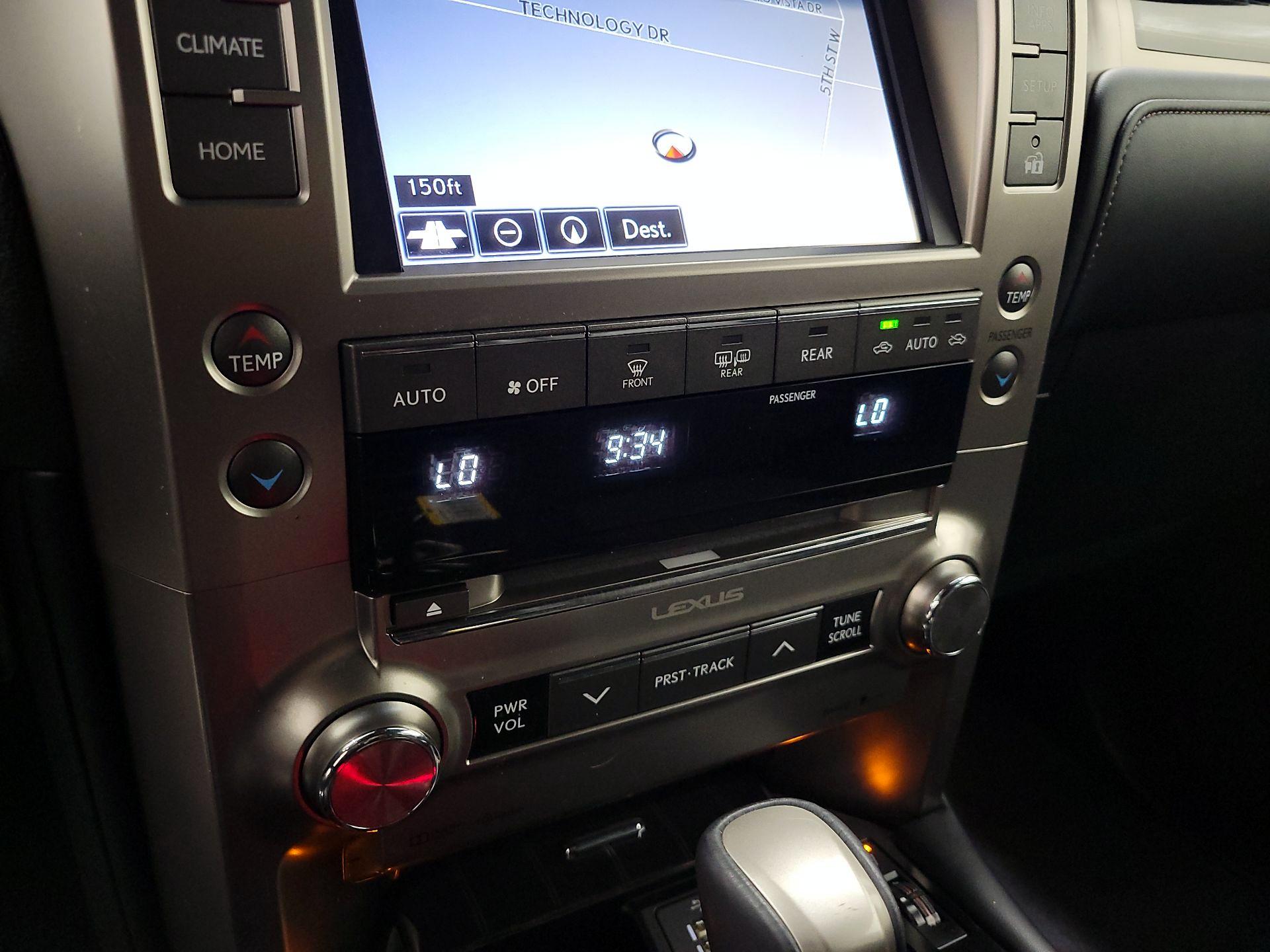 Thumbnail: 2021 Lexus GX - 17