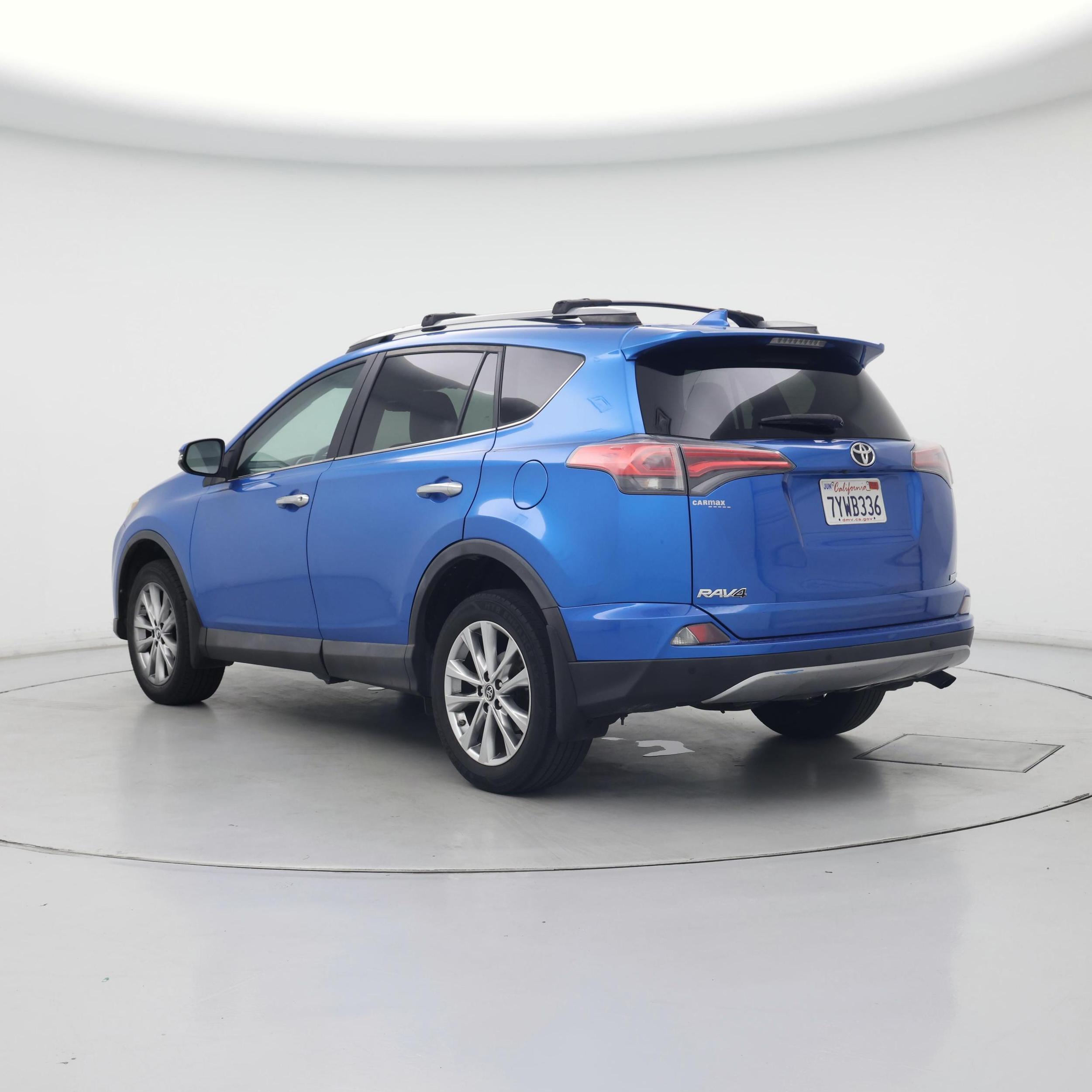 Thumbnail: 2017 Toyota RAV4 - 2