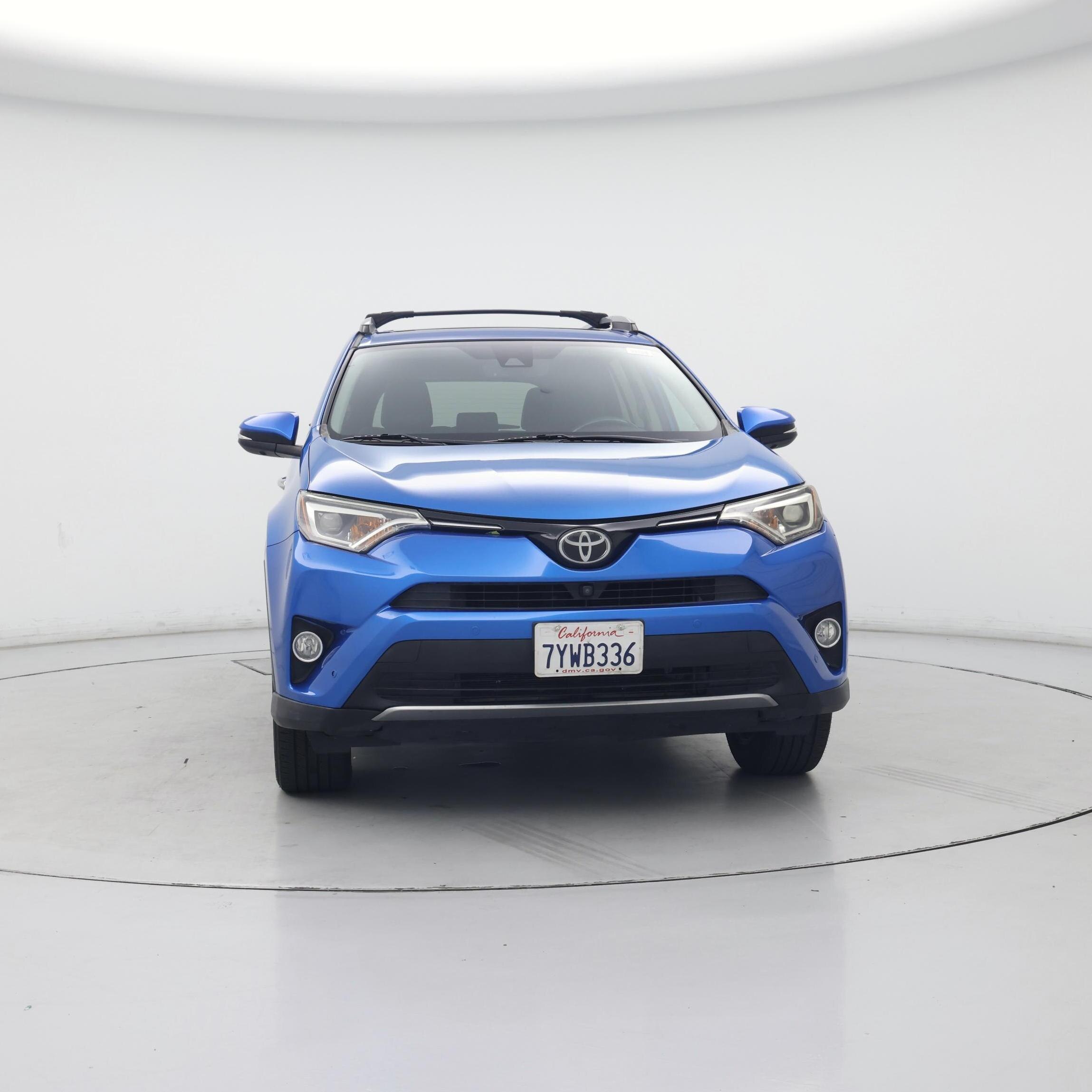 Thumbnail: 2017 Toyota RAV4 - 5