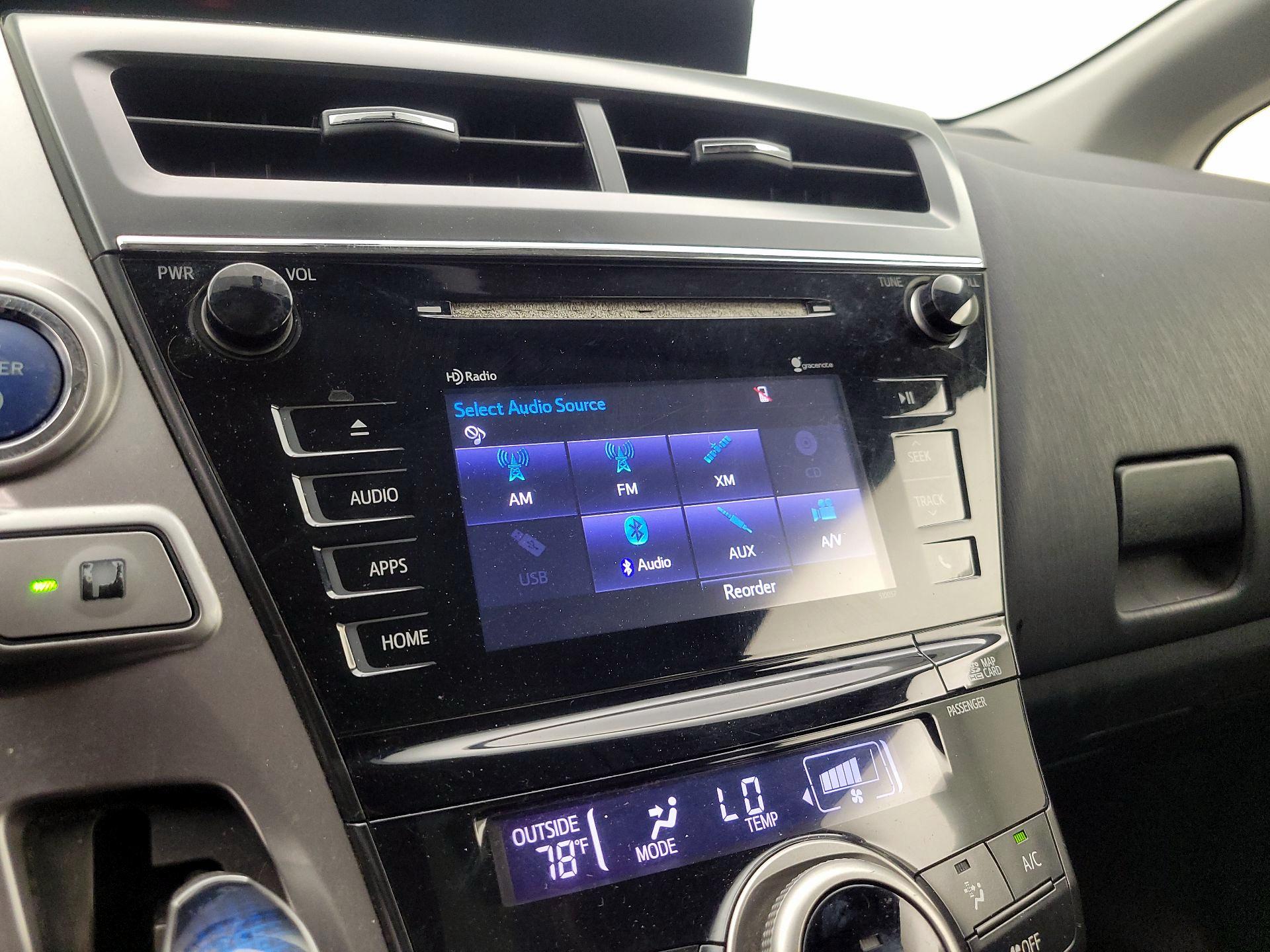 Thumbnail: 2015 Toyota Prius v - 13