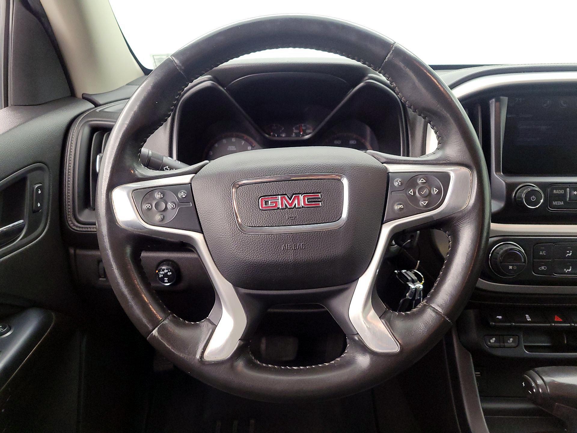 Thumbnail: 2016 GMC Canyon - 10