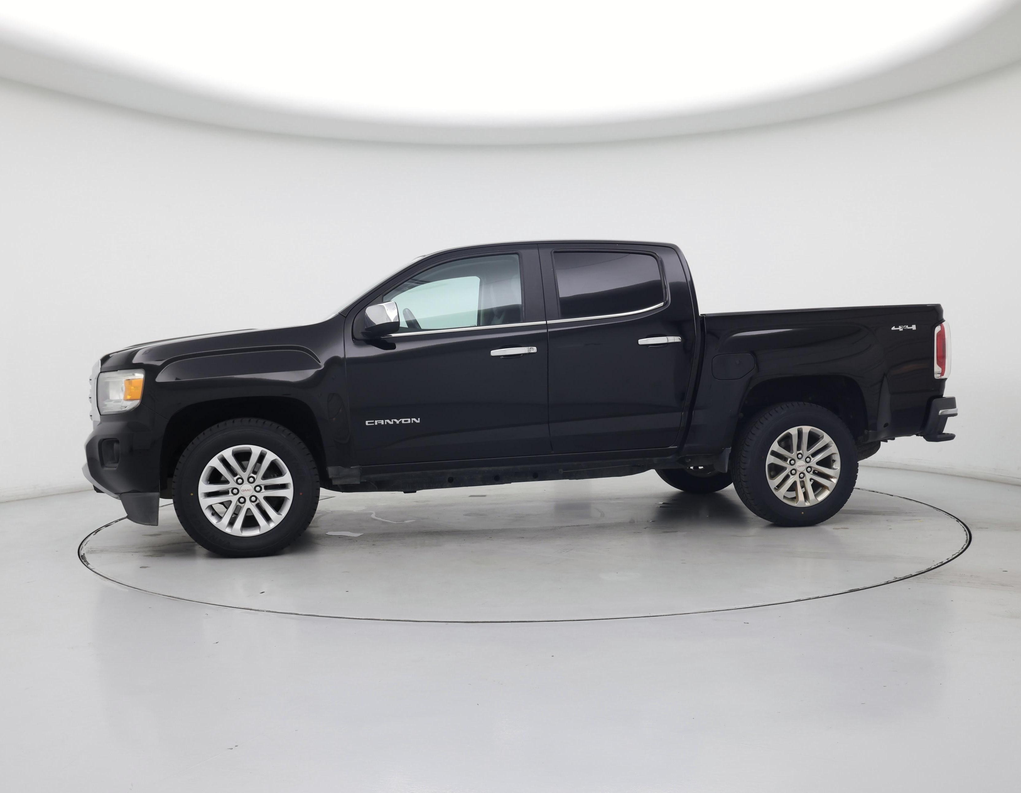 Thumbnail: 2016 GMC Canyon - 3