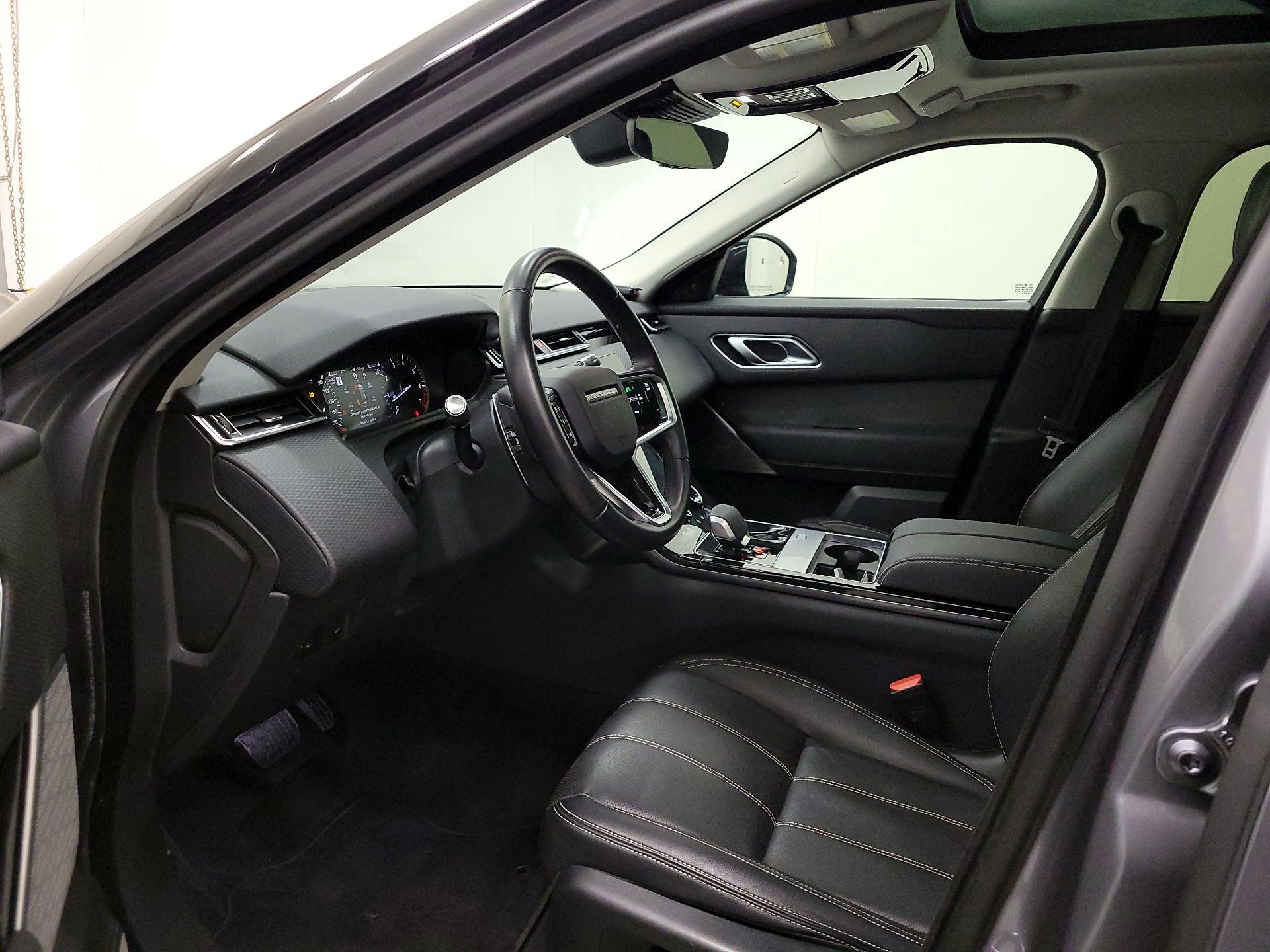 Thumbnail: 2022 Land Rover Range Rover Velar - 11