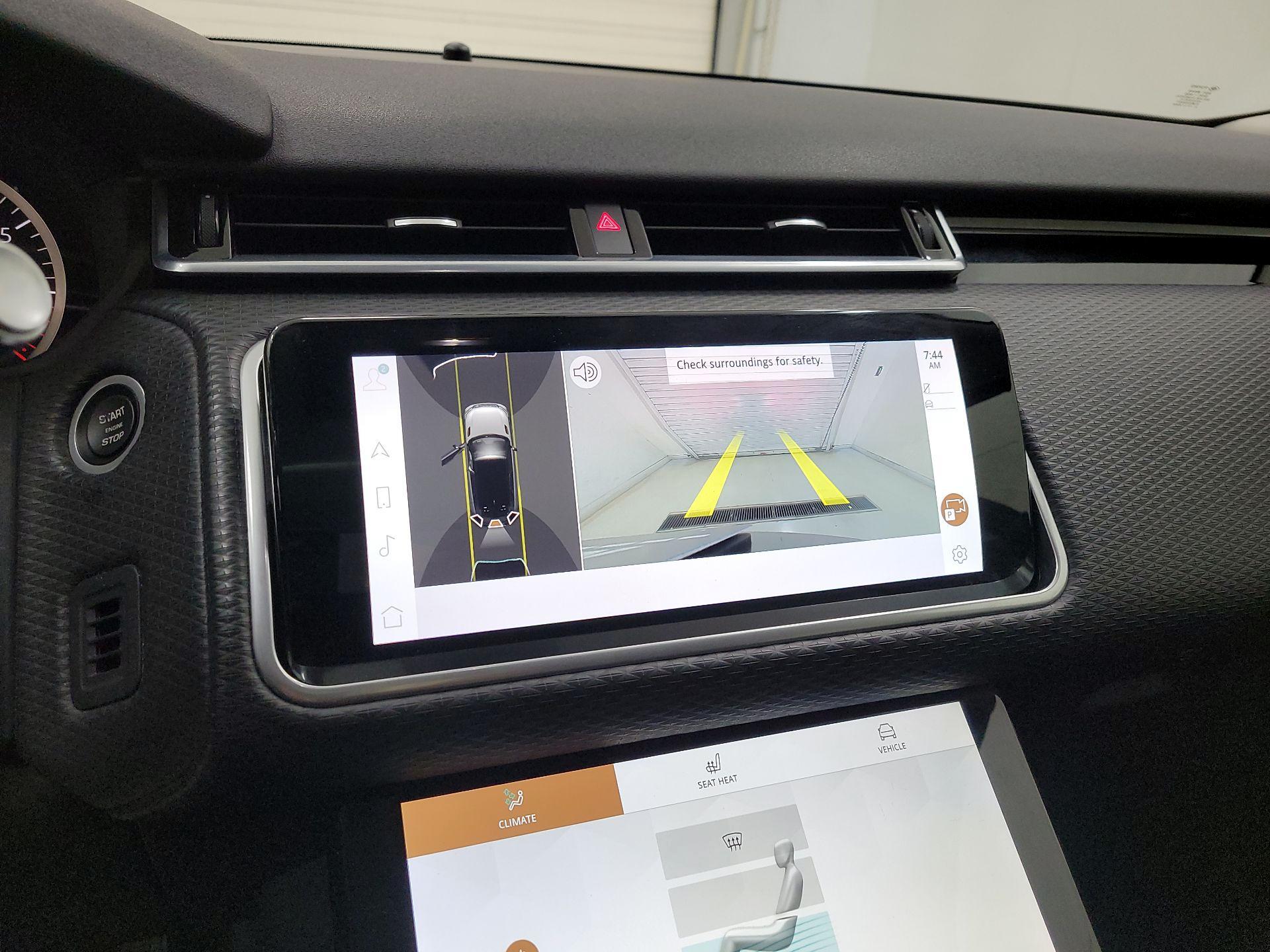 Thumbnail: 2022 Land Rover Range Rover Velar - 15