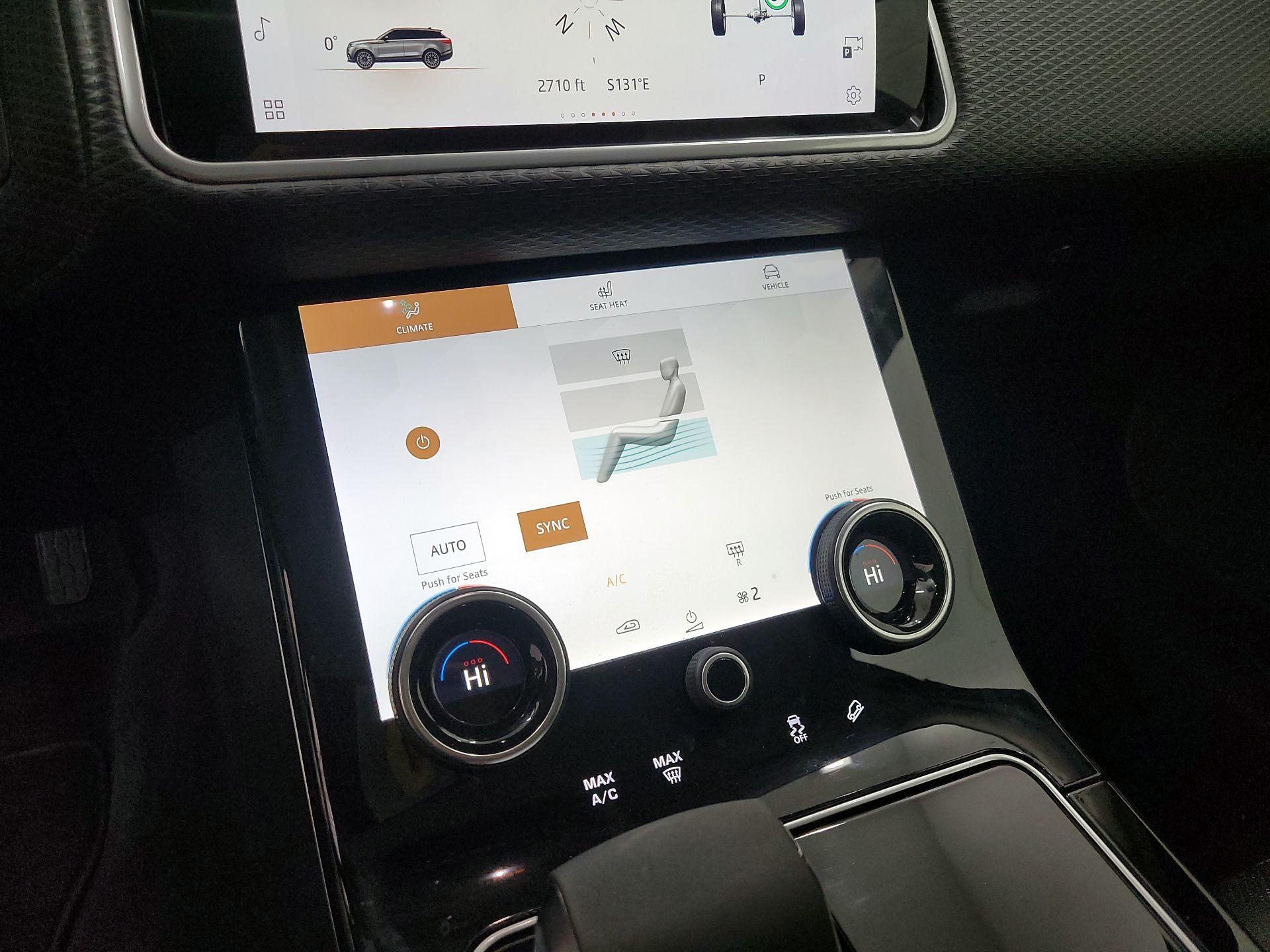 Thumbnail: 2022 Land Rover Range Rover Velar - 17