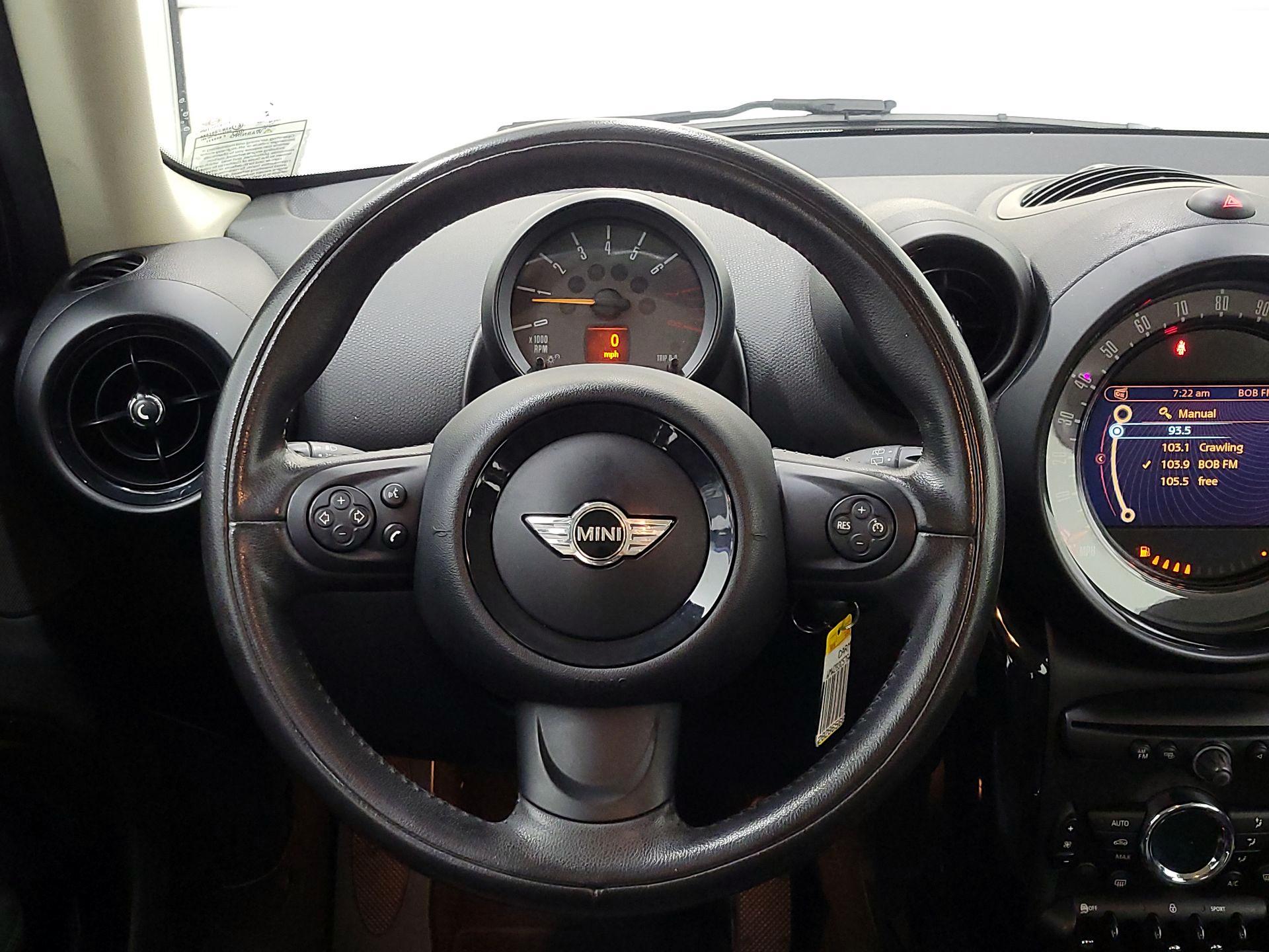 Thumbnail: 2016 MINI Cooper Countryman - 10