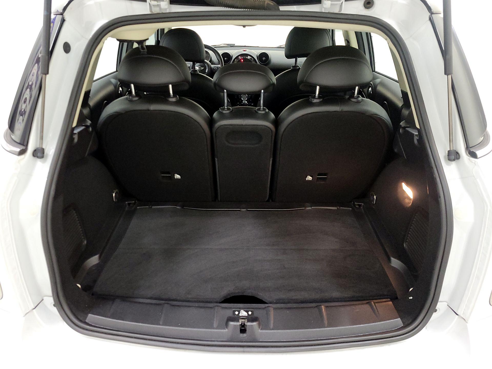 Thumbnail: 2016 MINI Cooper Countryman - 18