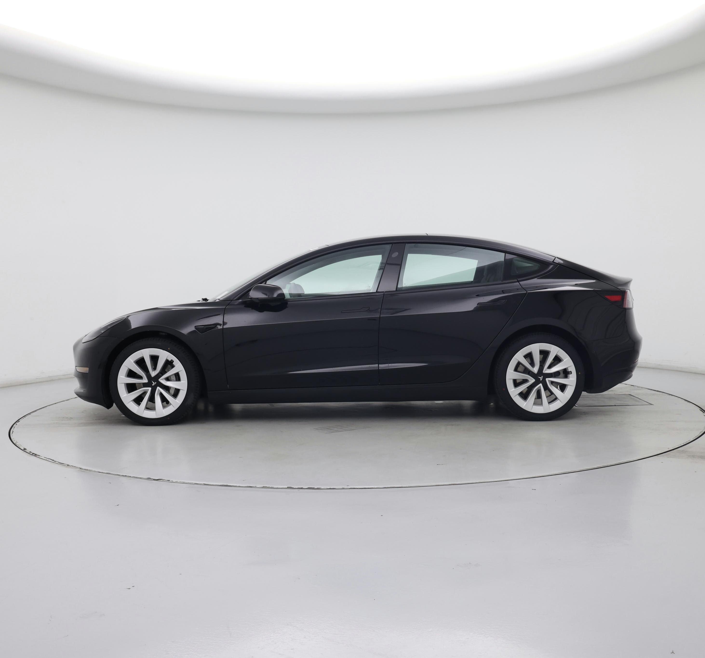 Thumbnail: 2022 Tesla Model 3 - 3