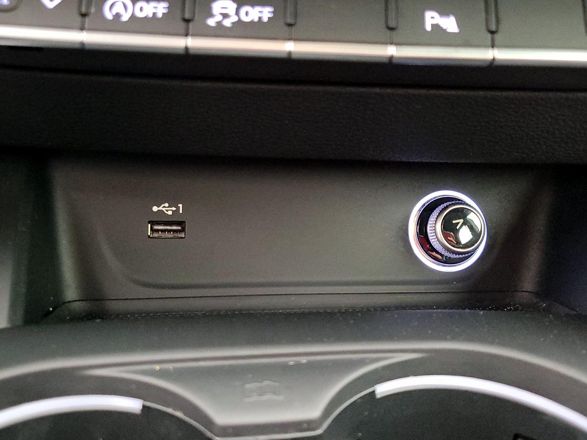 Thumbnail: 2019 Audi A5 - 18