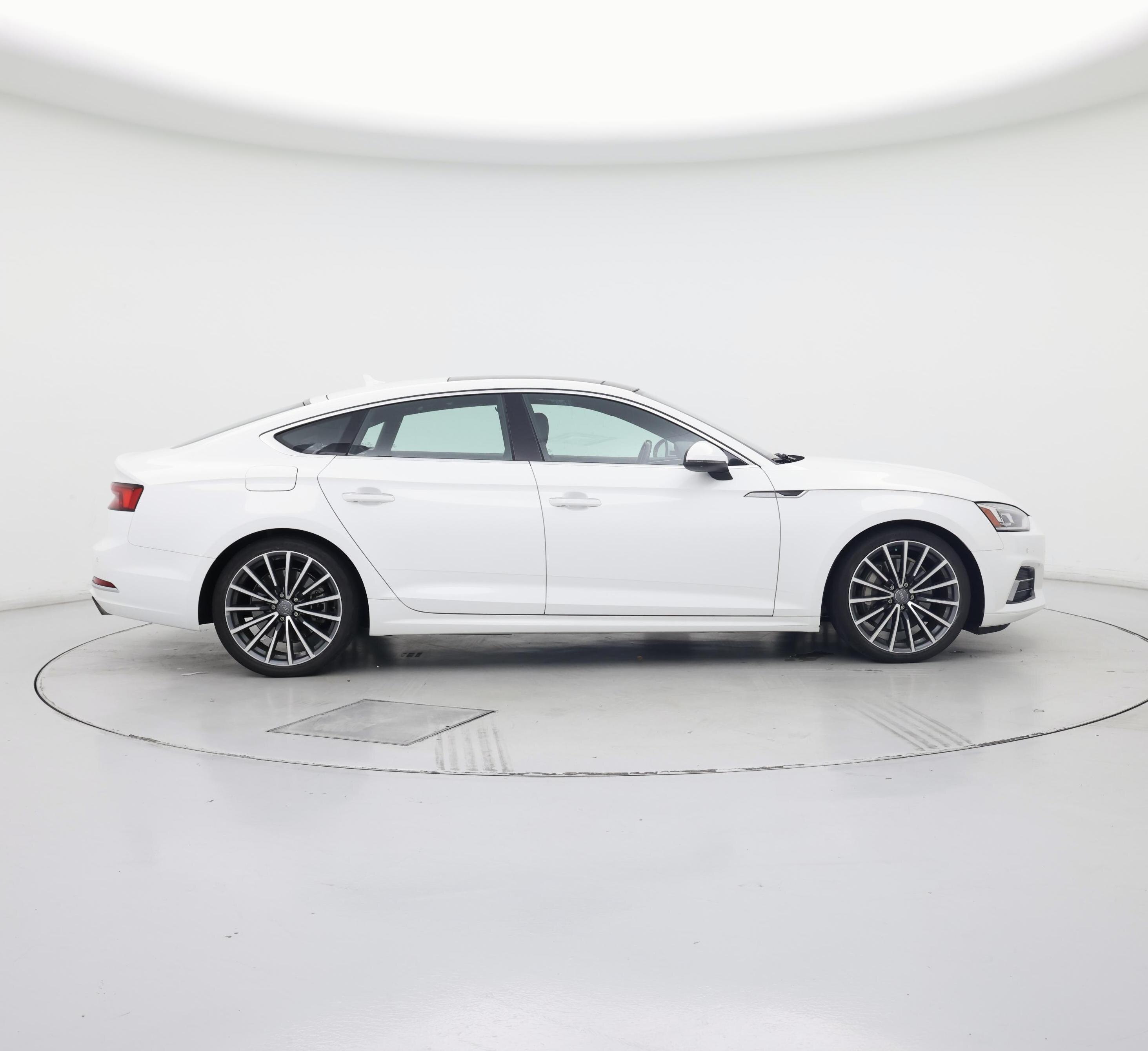 Thumbnail: 2019 Audi A5 - 7