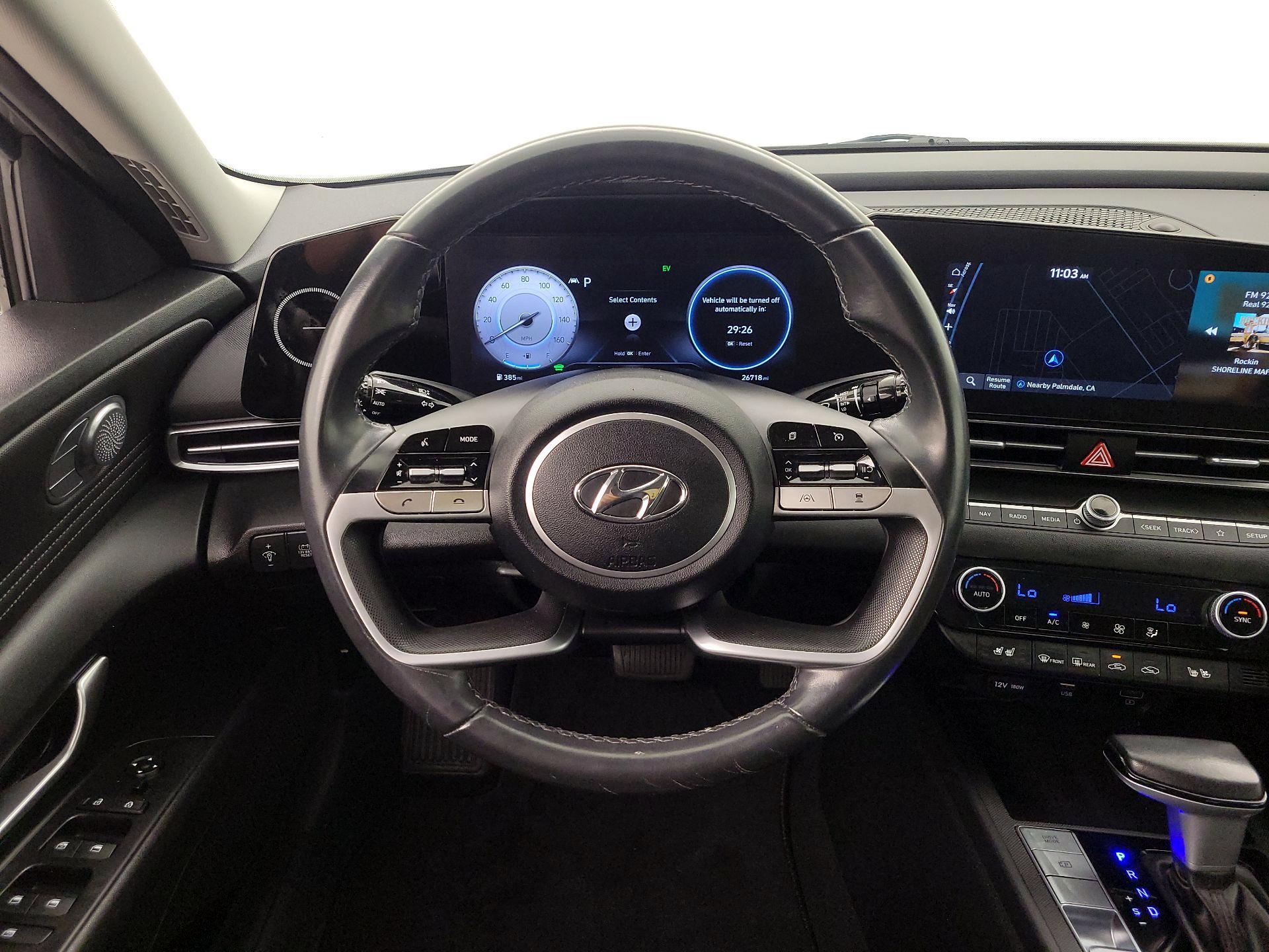 Thumbnail: 2023 Hyundai Elantra - 10