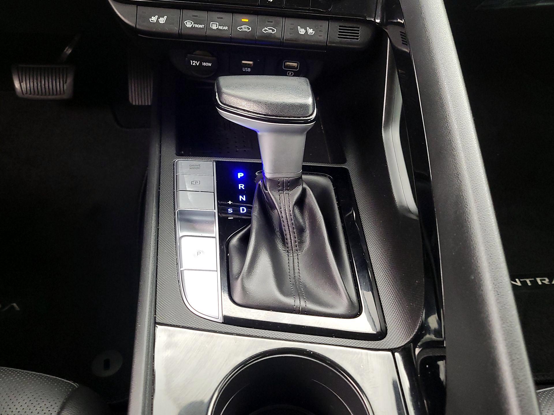 Thumbnail: 2023 Hyundai Elantra - 18