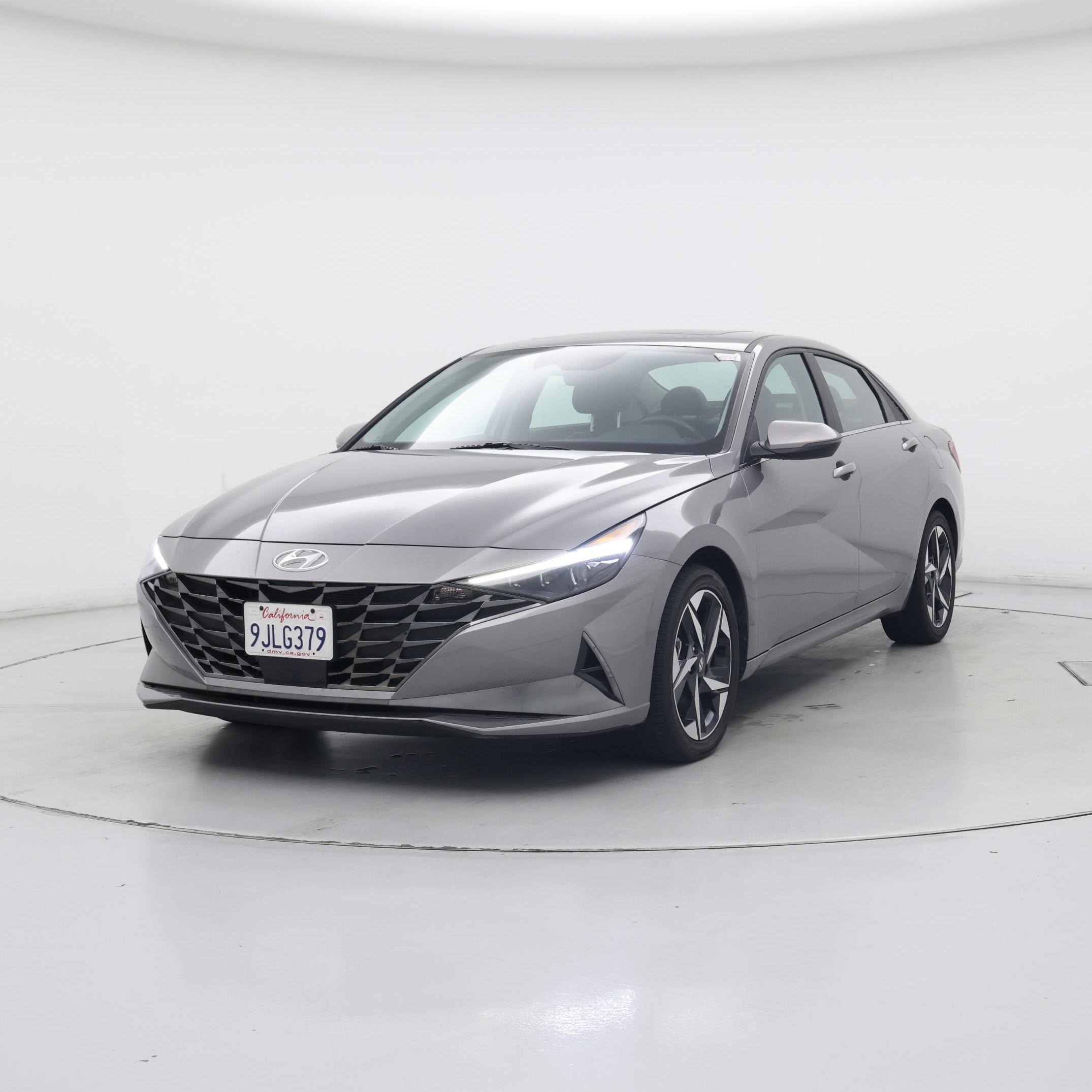 Thumbnail: 2023 Hyundai Elantra - 4