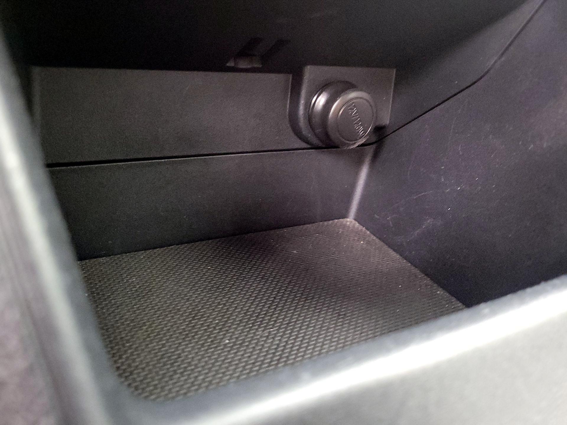 Thumbnail: 2015 Subaru XV Crosstrek - 18