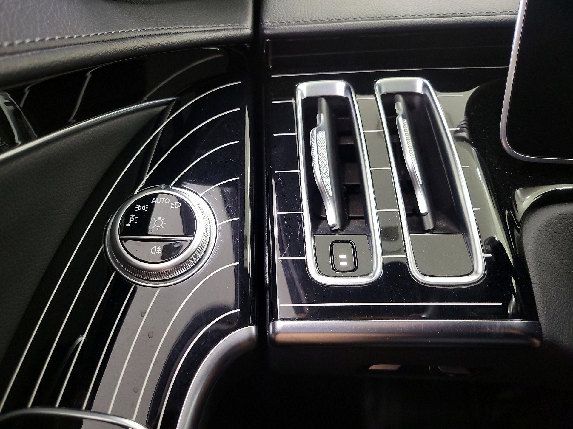 Thumbnail: 2022 Mercedes-Benz S-Class - 13