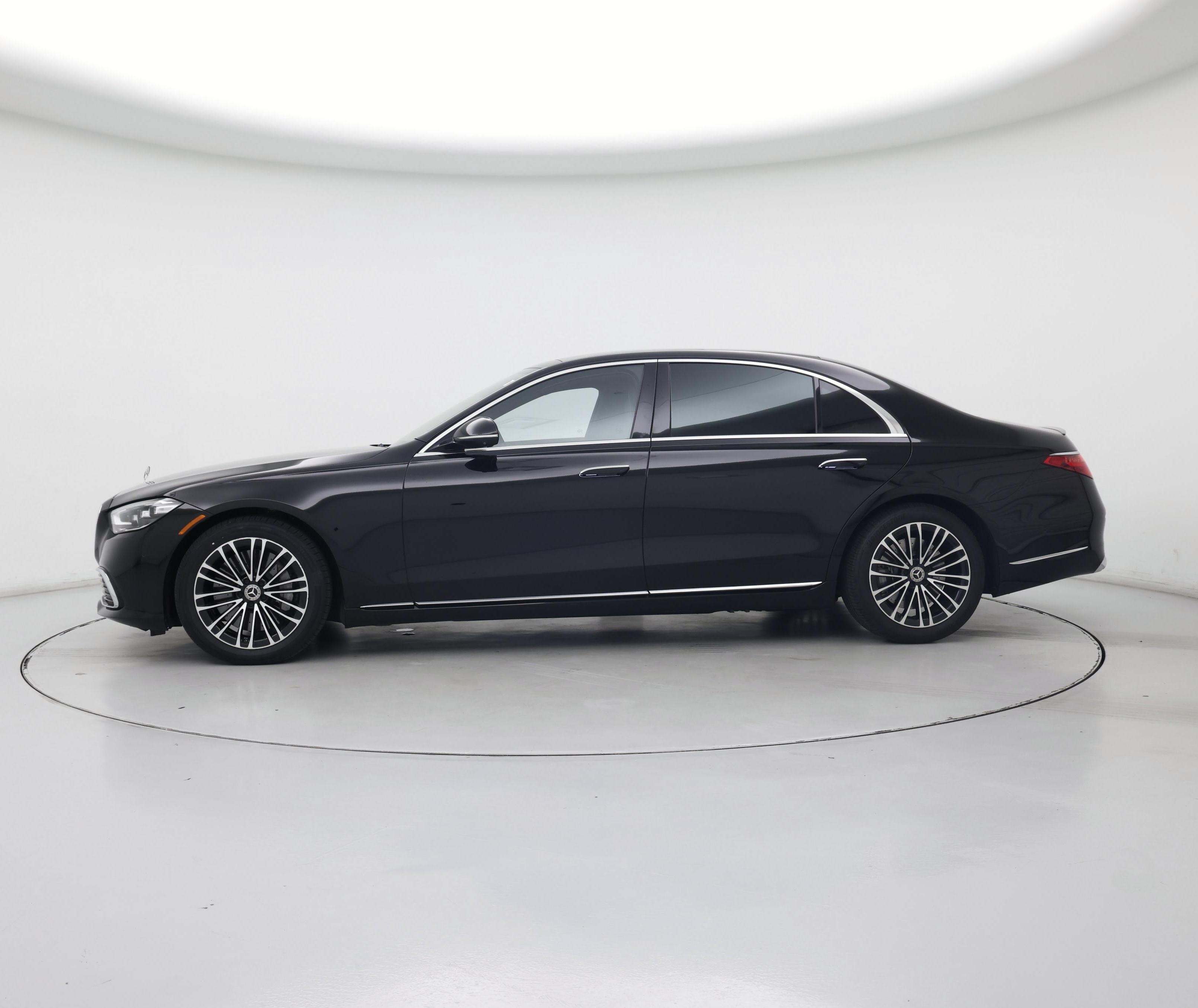 Thumbnail: 2022 Mercedes-Benz S-Class - 3