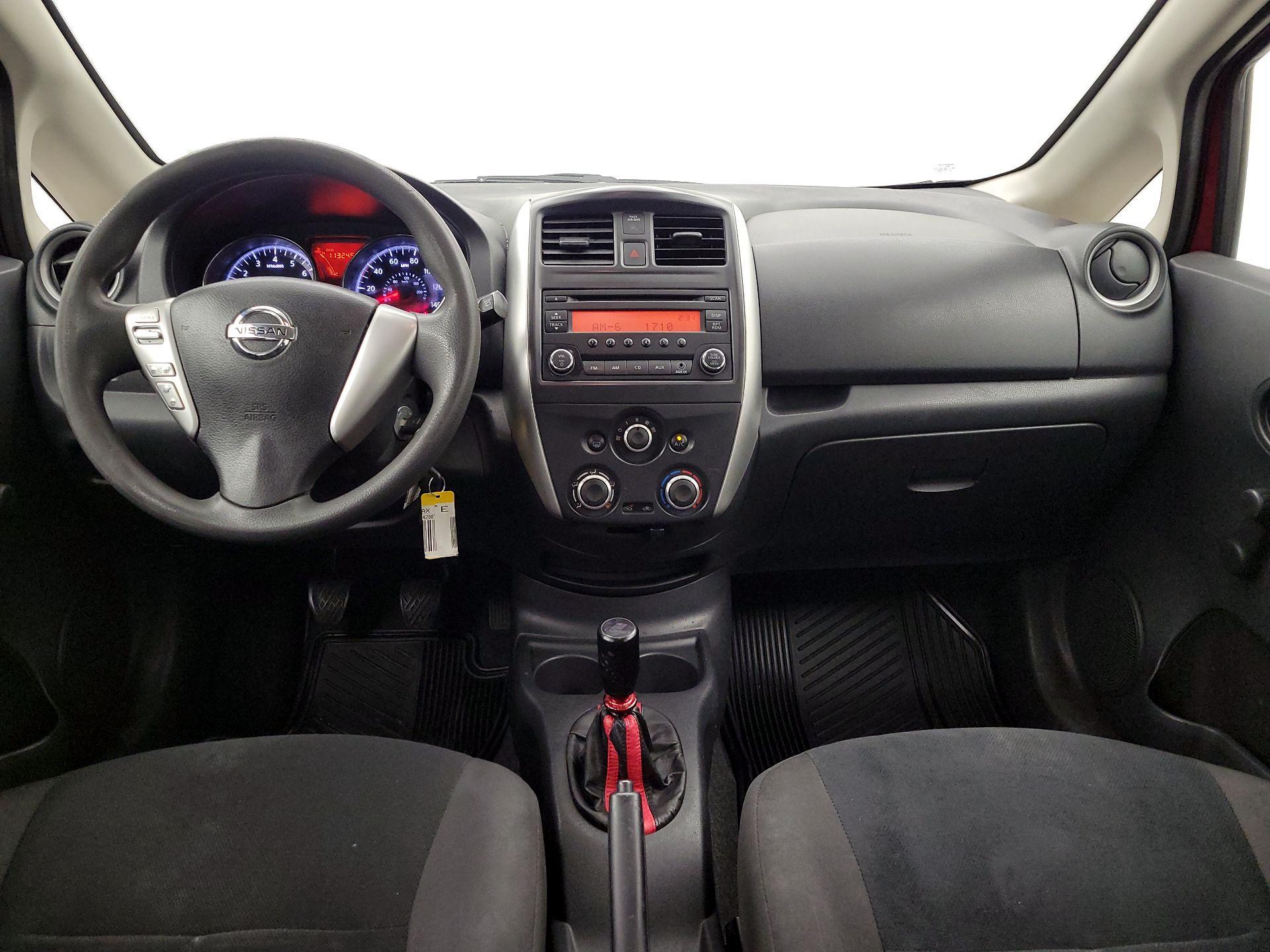 Thumbnail: 2015 Nissan Versa Note - 9