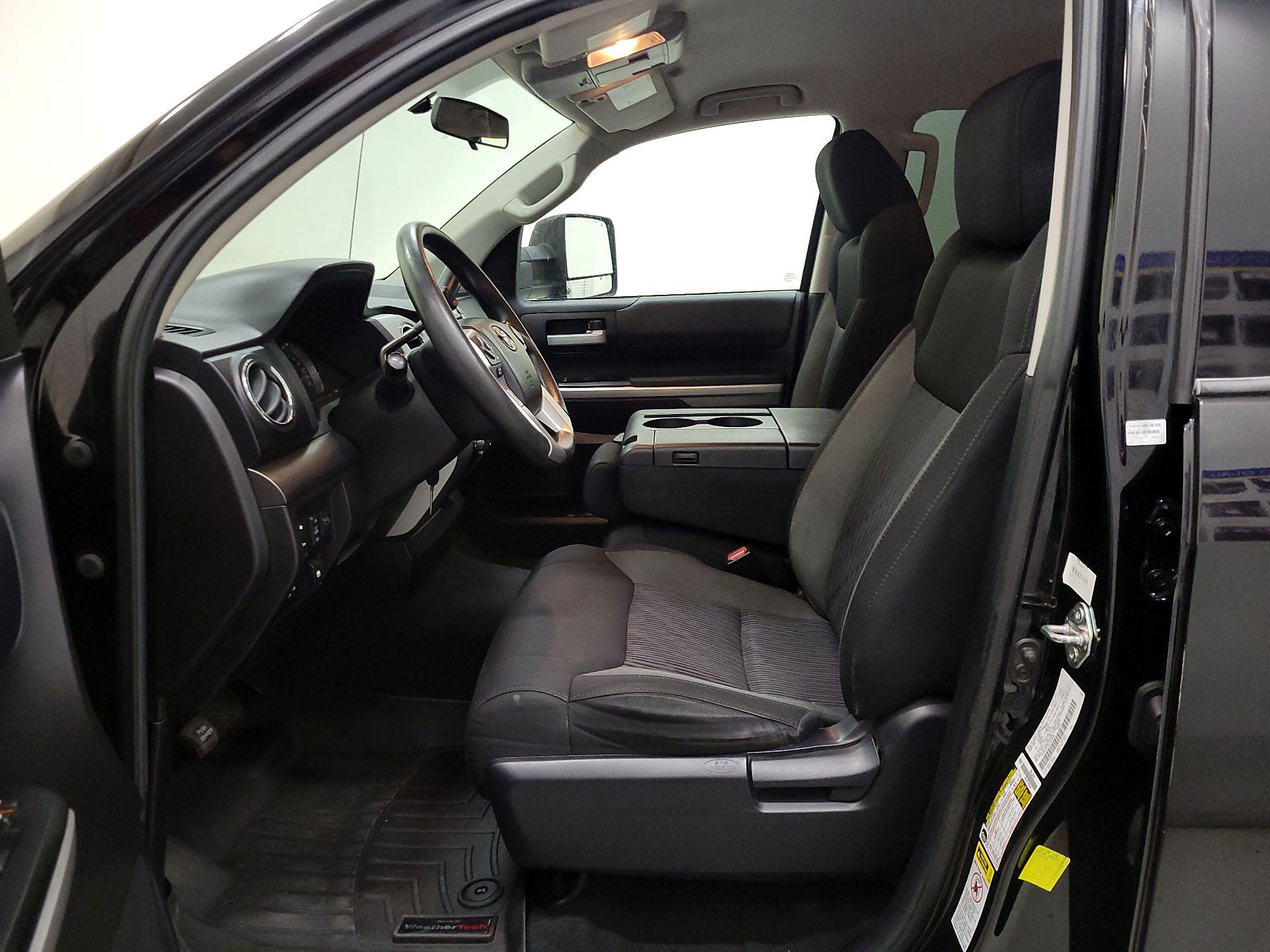 Thumbnail: 2015 Toyota Tundra - 11