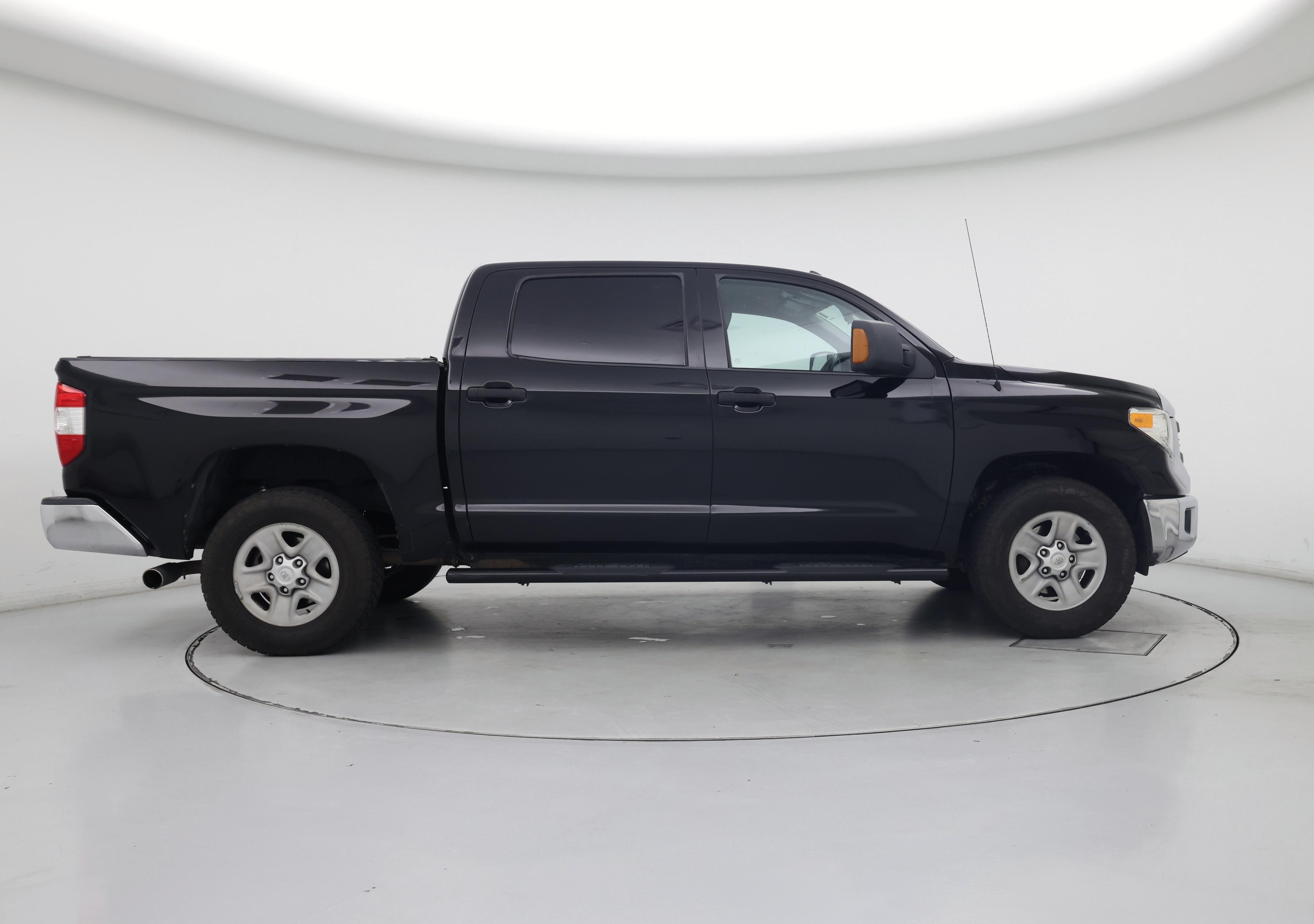 Thumbnail: 2015 Toyota Tundra - 7