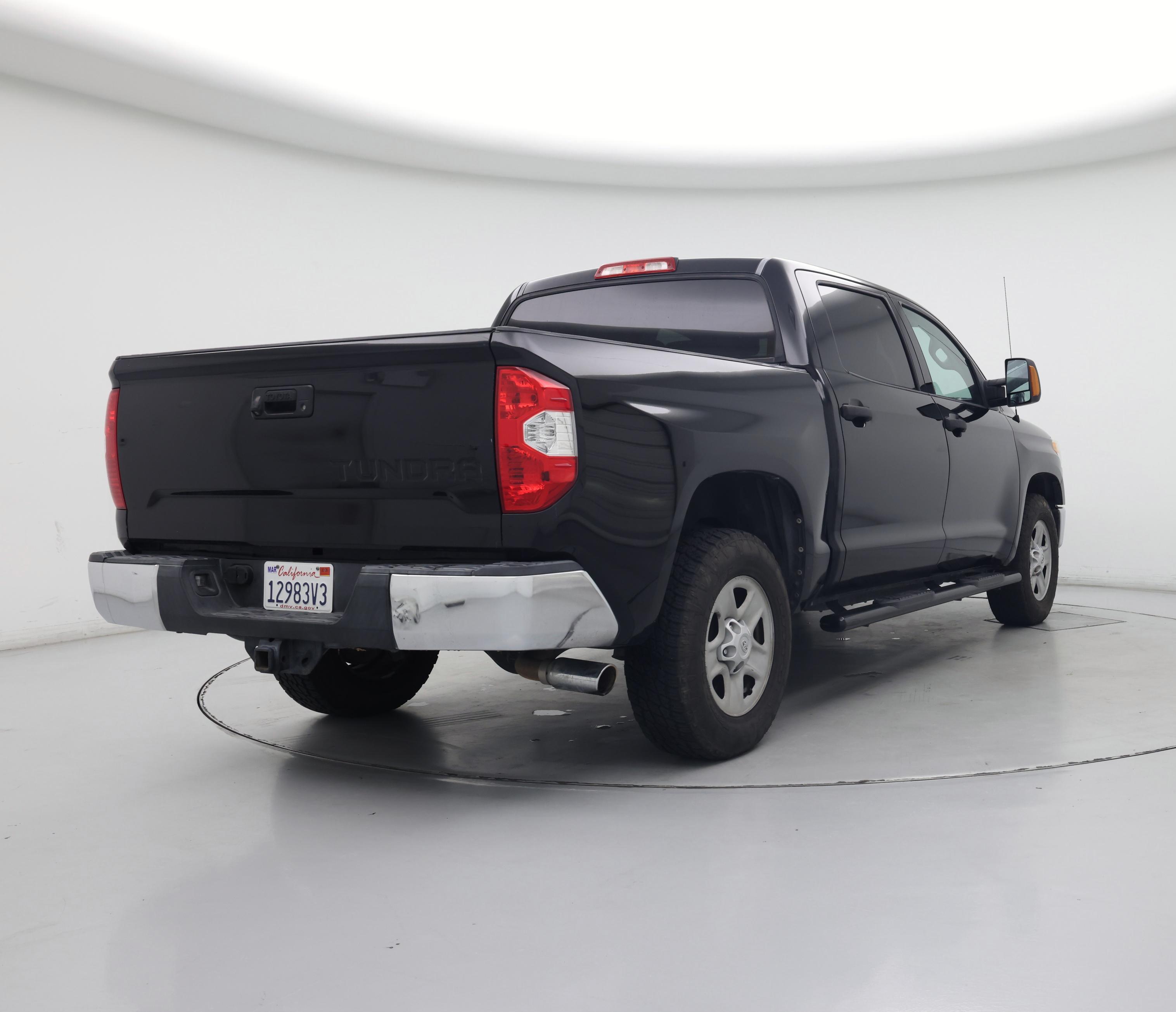 Thumbnail: 2015 Toyota Tundra - 8