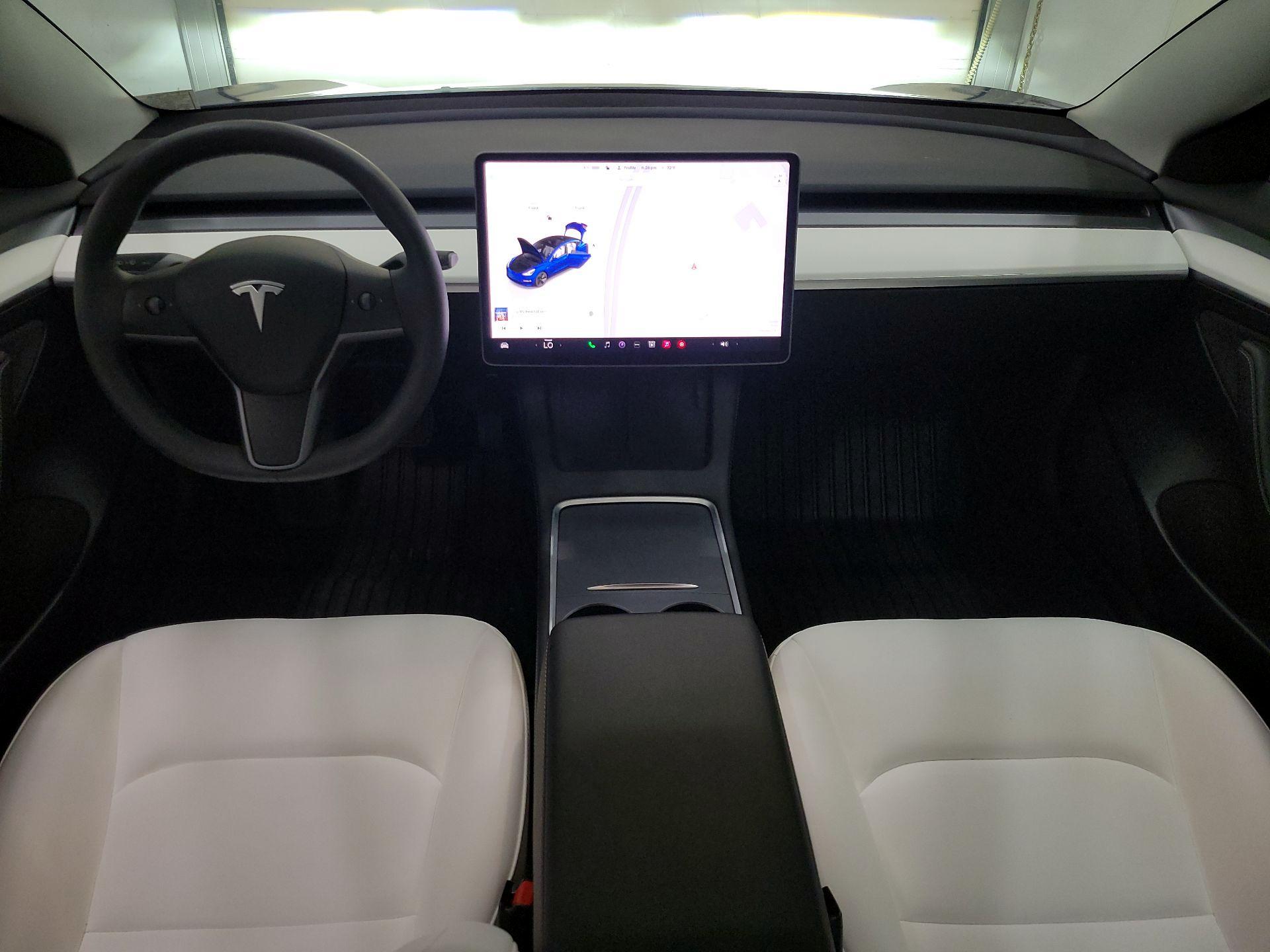 Thumbnail: 2023 Tesla Model 3 - 9