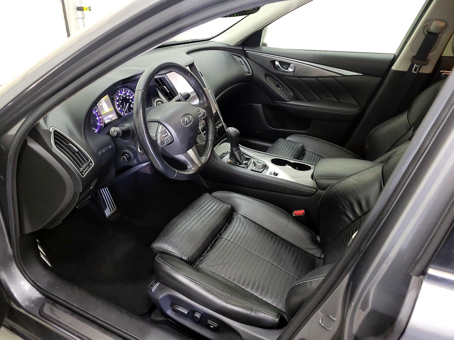 Thumbnail: 2016 INFINITI  - 11