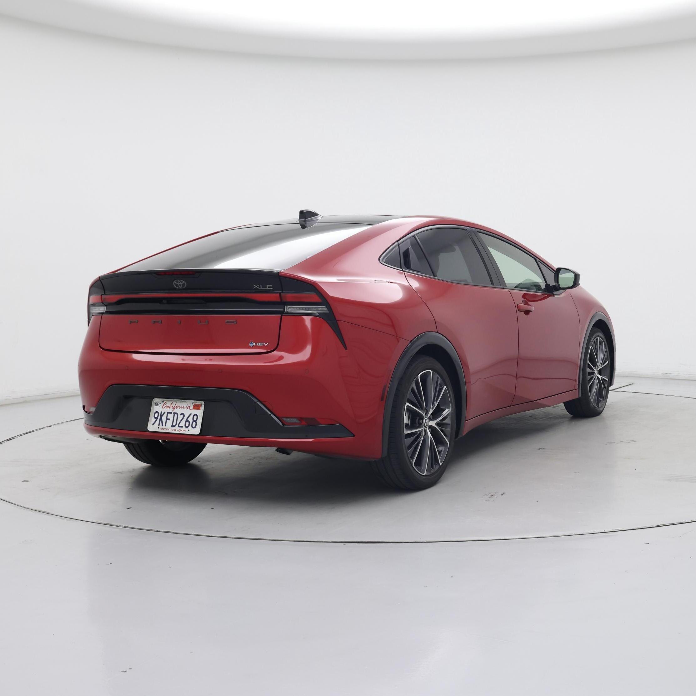 Thumbnail: 2024 Toyota Prius - 8