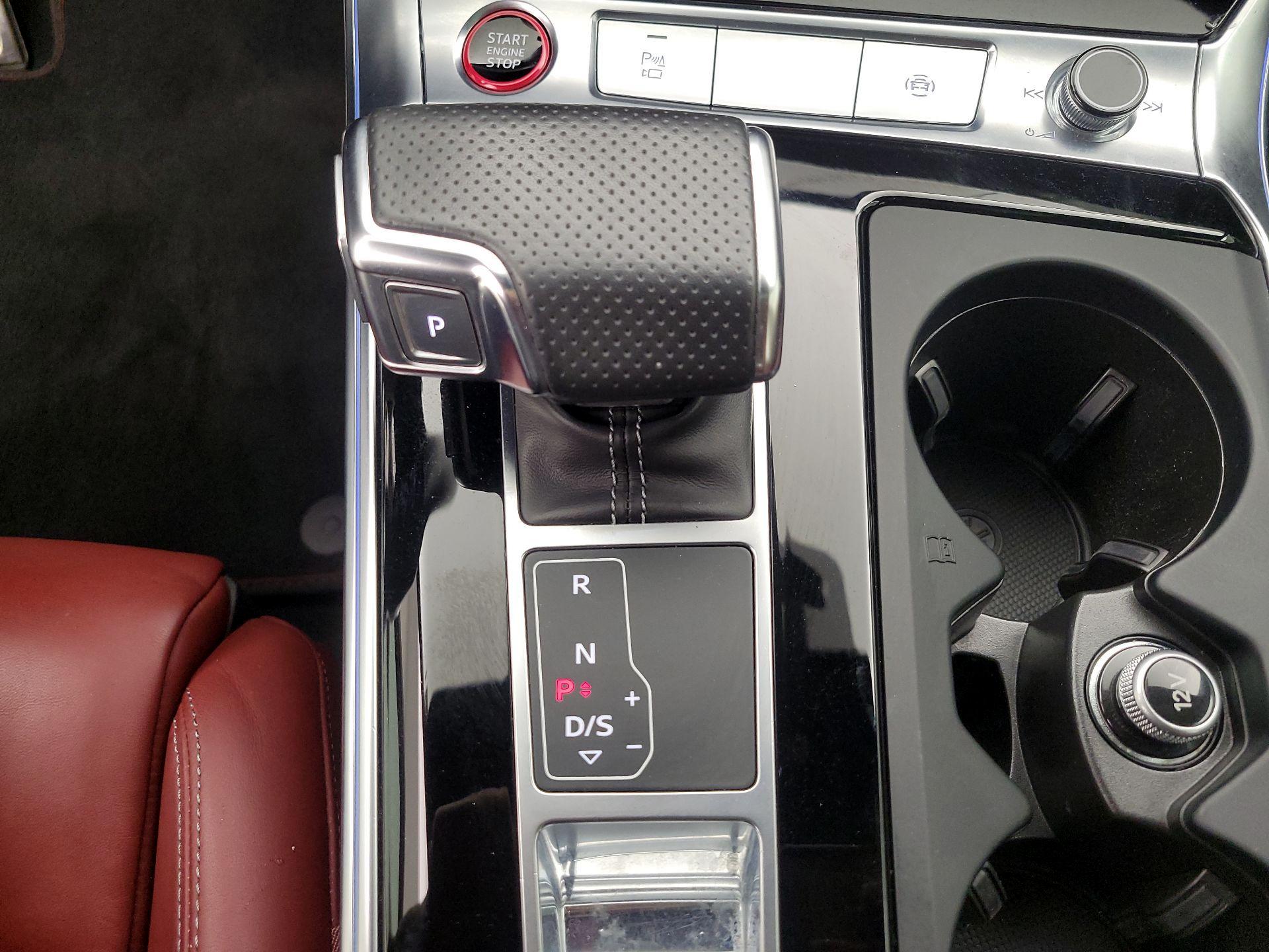 Thumbnail: 2022 Audi S6 - 18