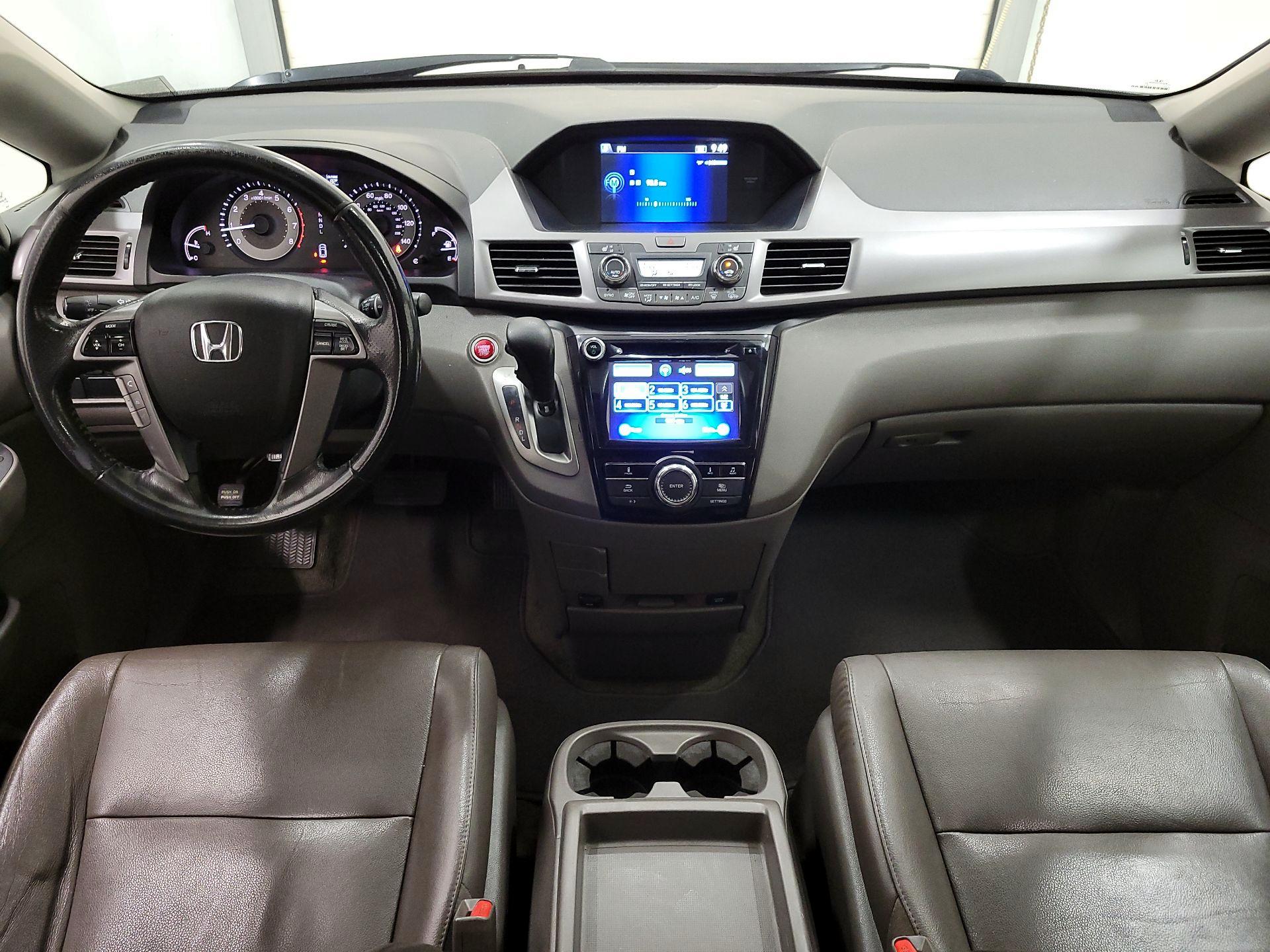 Thumbnail: 2015 Honda Odyssey - 9