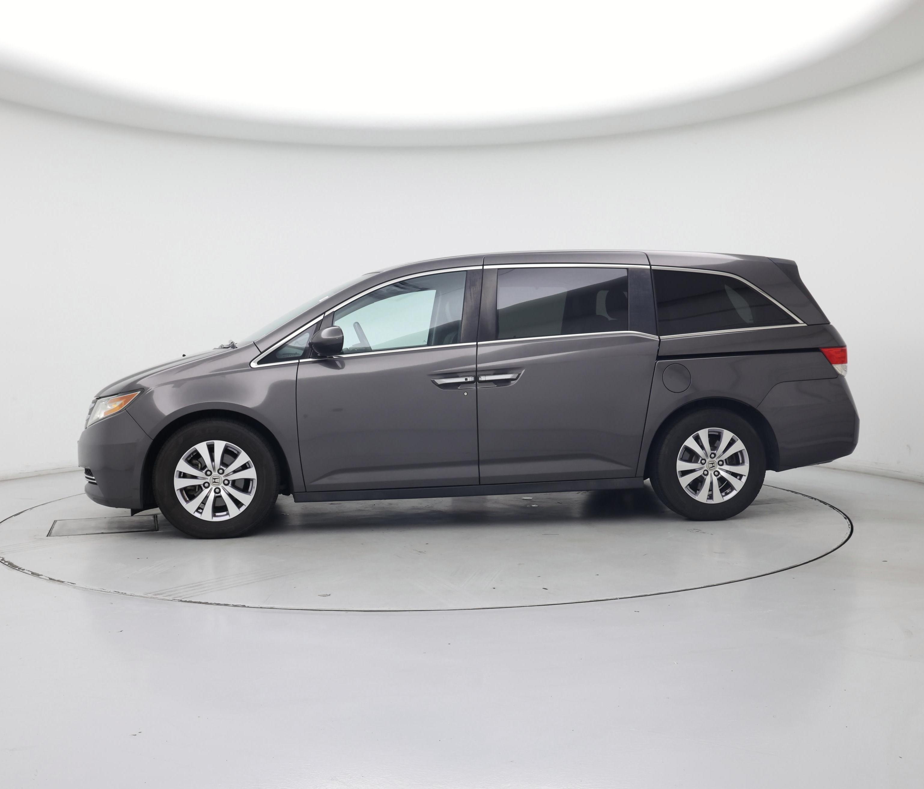 Thumbnail: 2015 Honda Odyssey - 3
