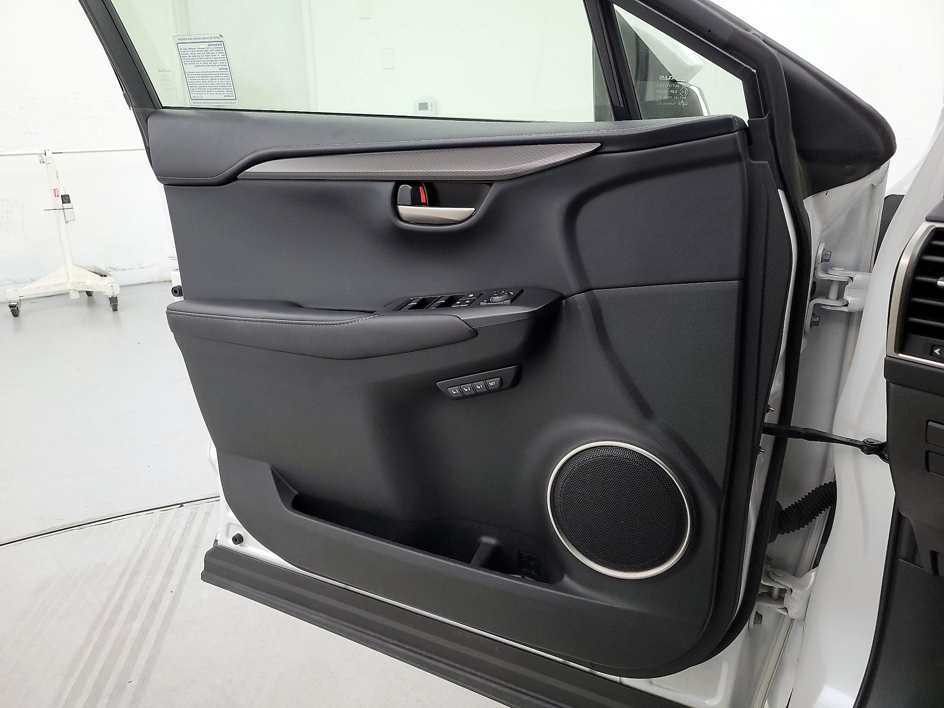 Thumbnail: 2015 Lexus NX - 10