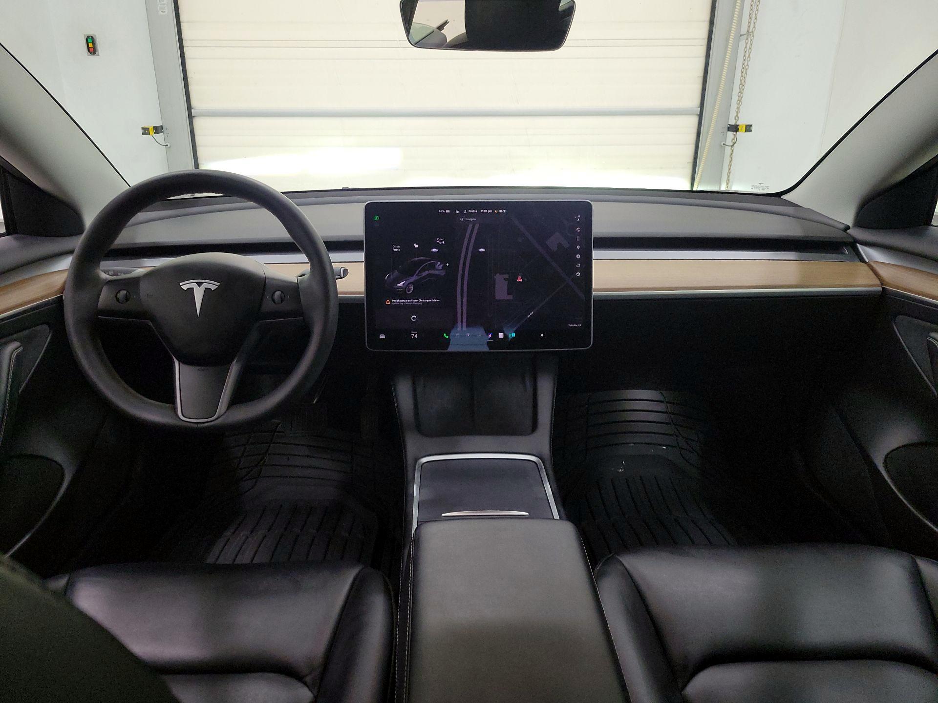 Thumbnail: 2022 Tesla Model 3 - 9