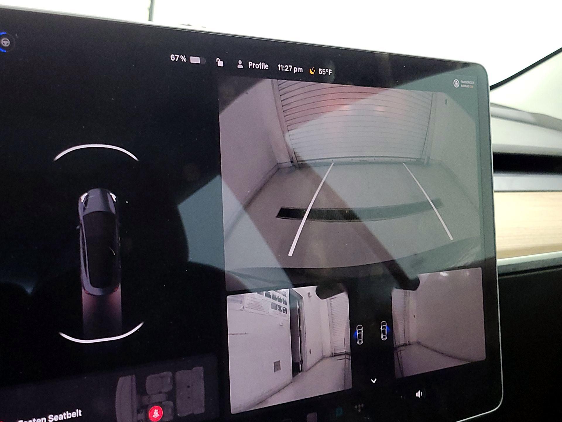 Thumbnail: 2022 Tesla Model 3 - 14