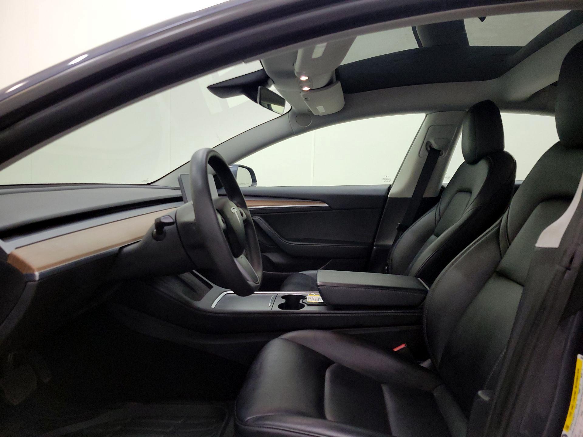 Thumbnail: 2022 Tesla Model 3 - 18