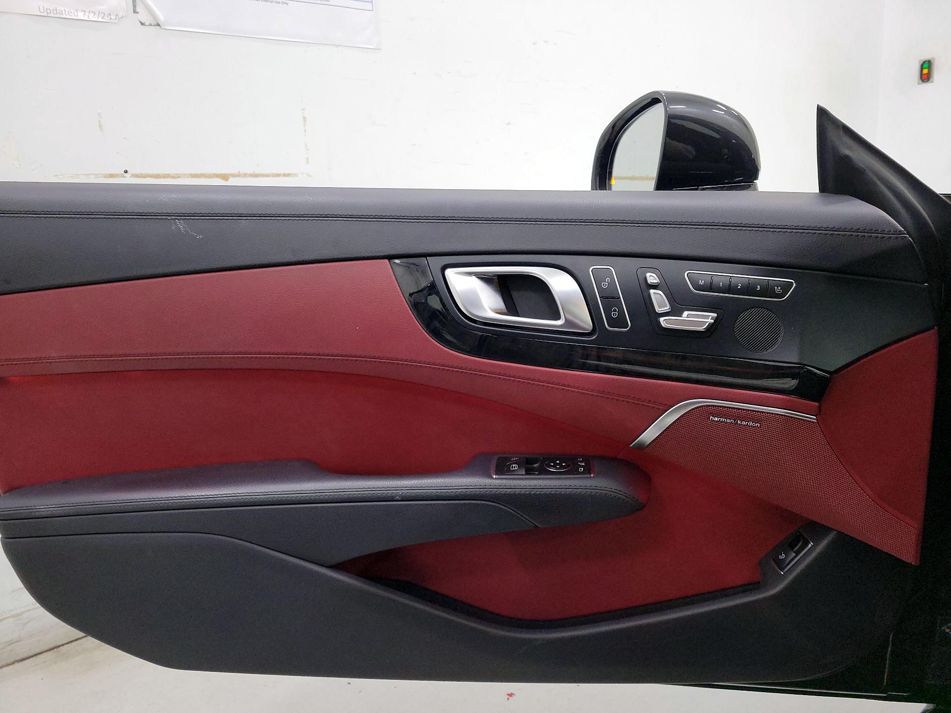 Thumbnail: 2019 Mercedes-Benz SL-Class - 12