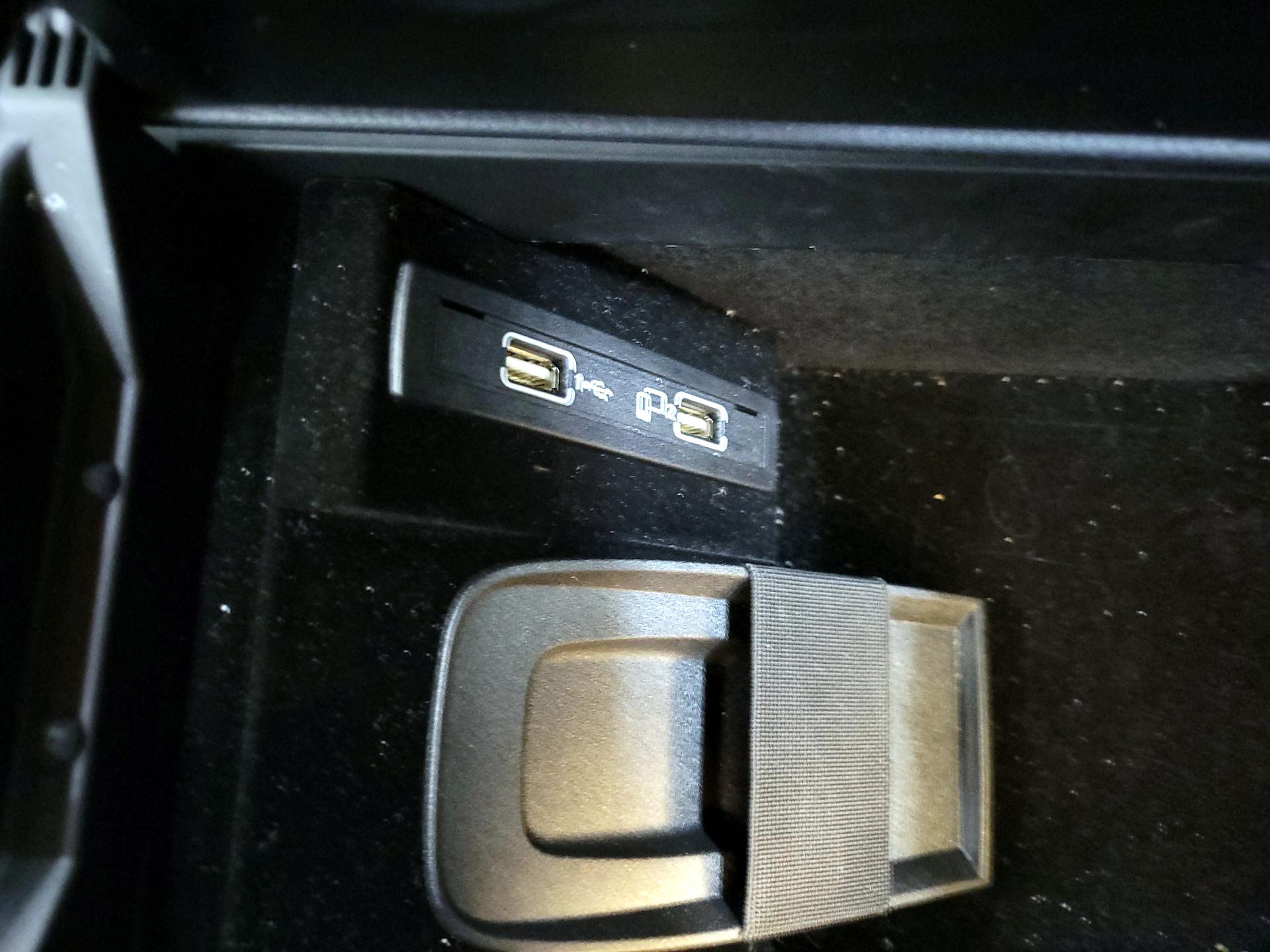 Thumbnail: 2019 Mercedes-Benz SL-Class - 19