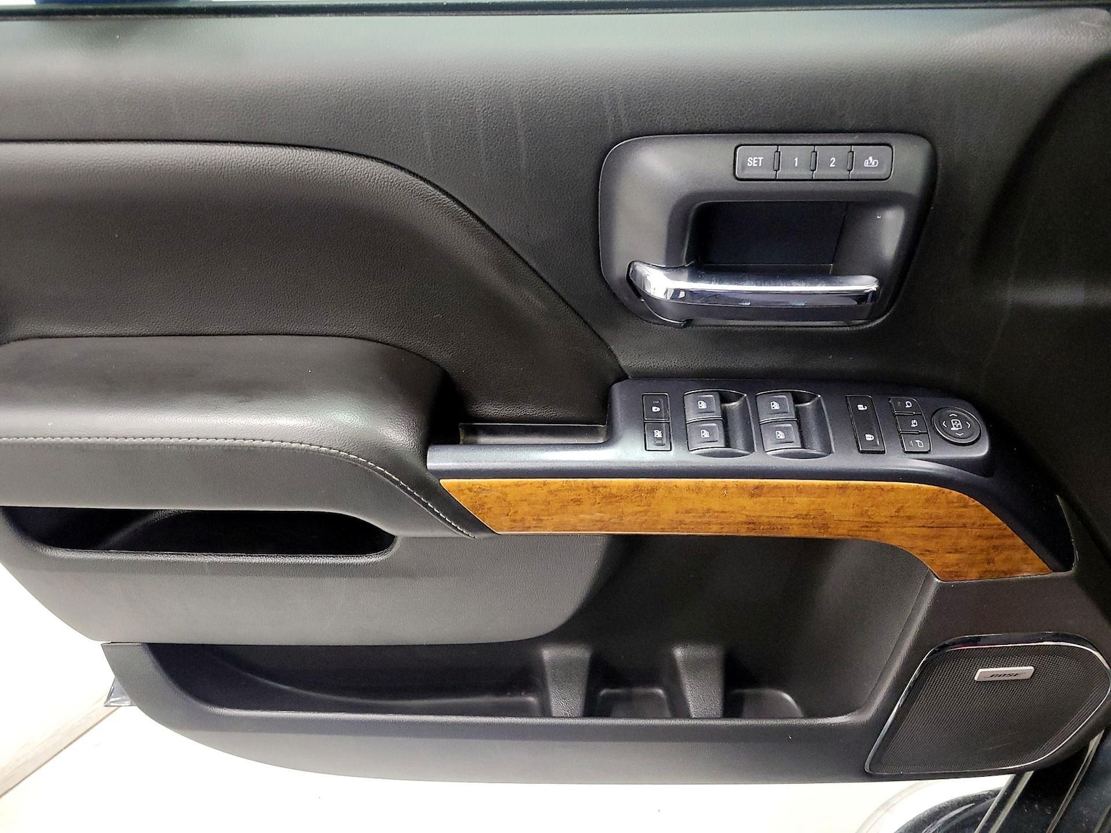 2018 Chevrolet Silverado 1500 High Country - Photo 13