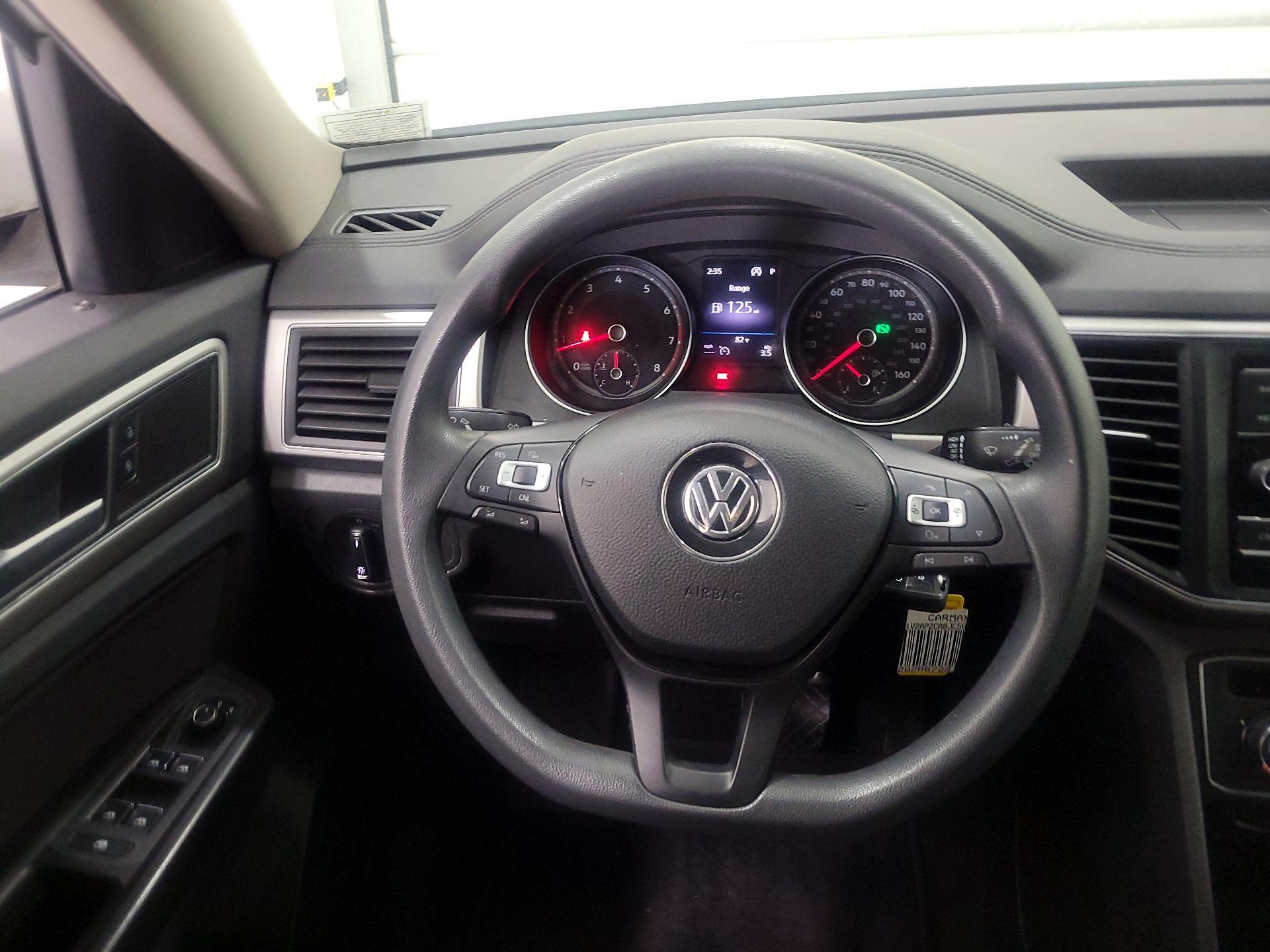 Thumbnail: 2018 Volkswagen Atlas - 10