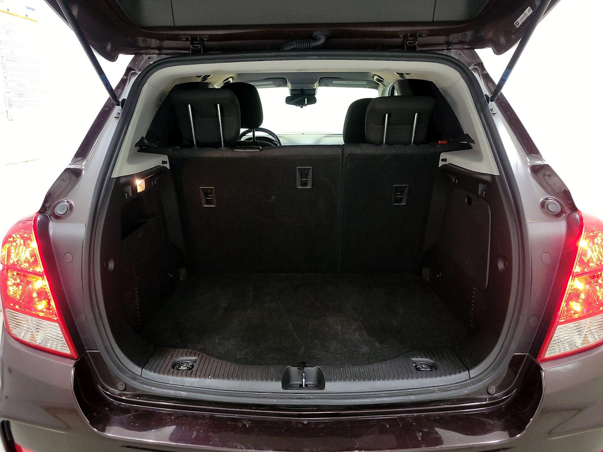 Thumbnail: 2021 Chevrolet Trax - 20