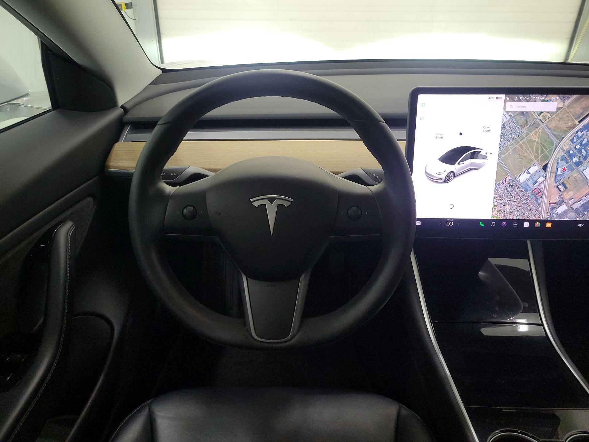 Thumbnail: 2019 Tesla Model 3 - 10