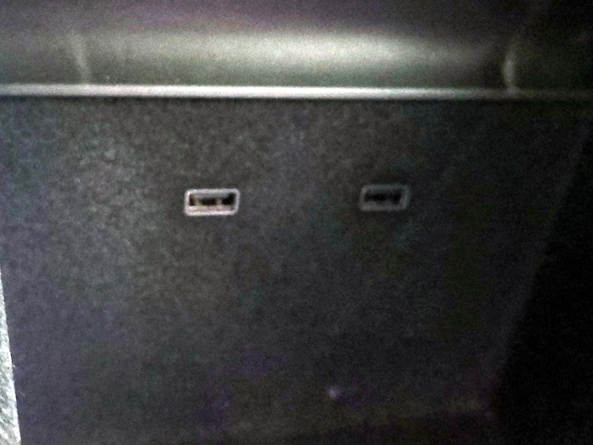 Thumbnail: 2019 Tesla Model 3 - 18