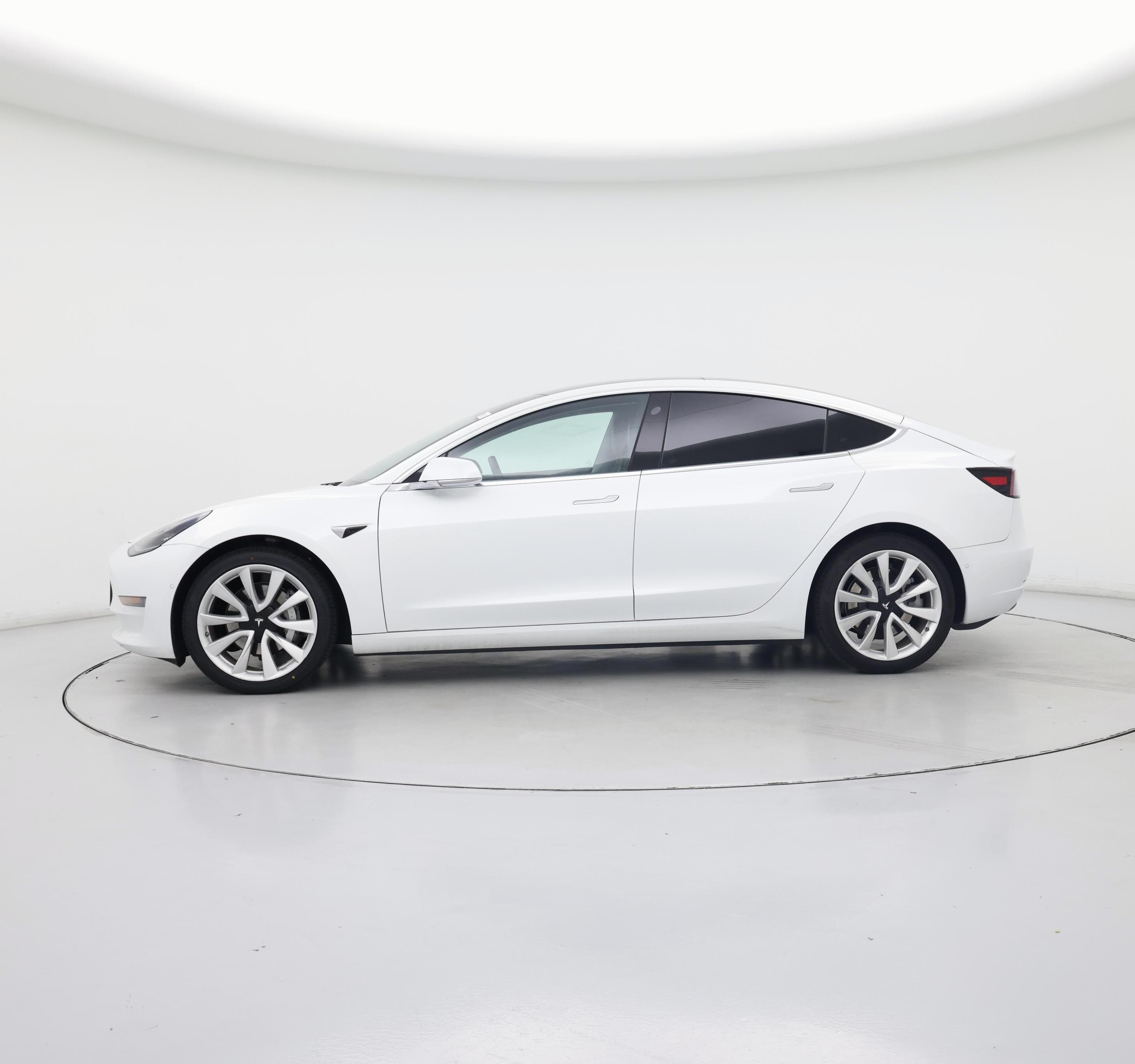 Thumbnail: 2019 Tesla Model 3 - 3