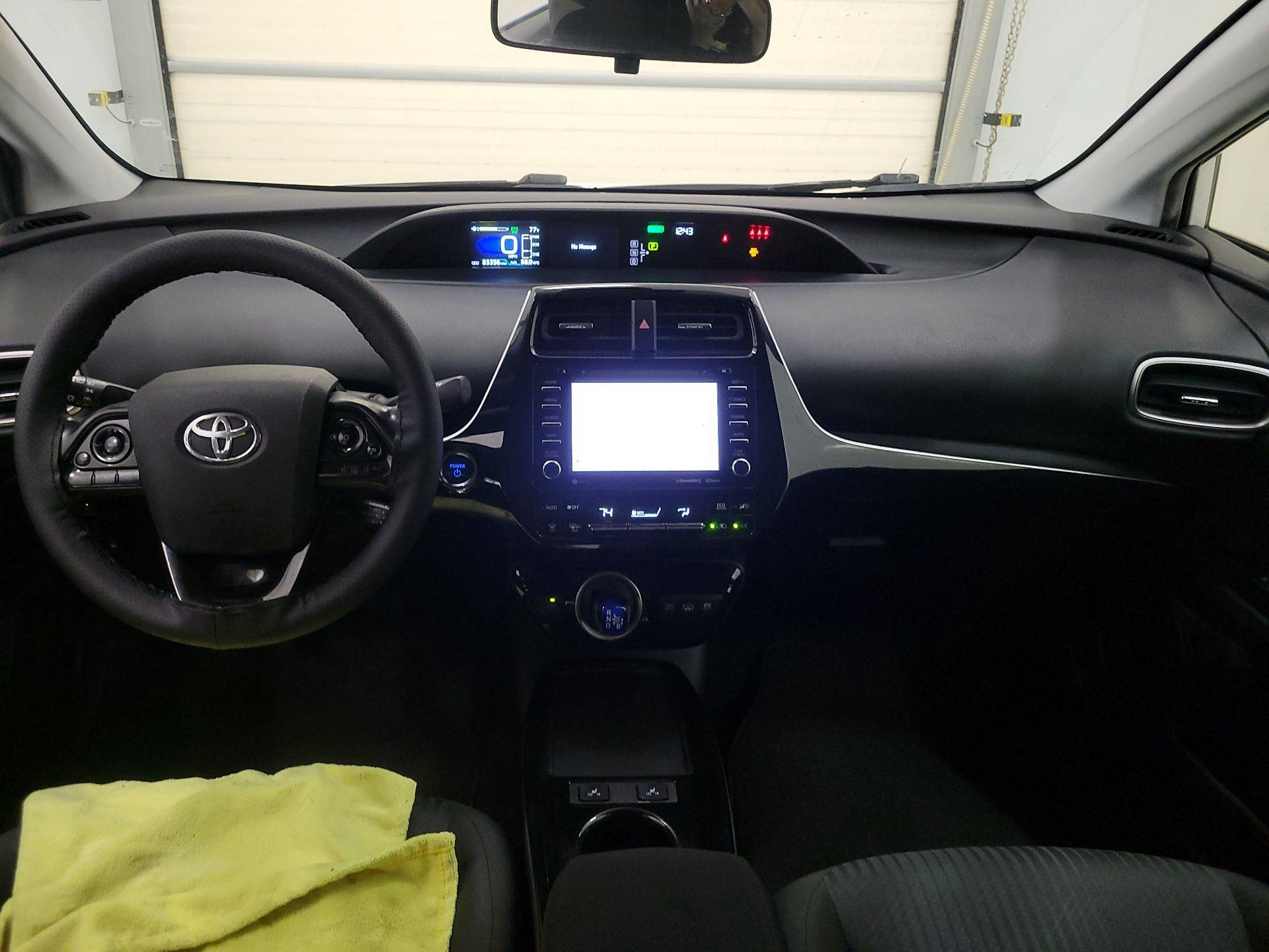 Thumbnail: 2021 Toyota Prius Prime - 9